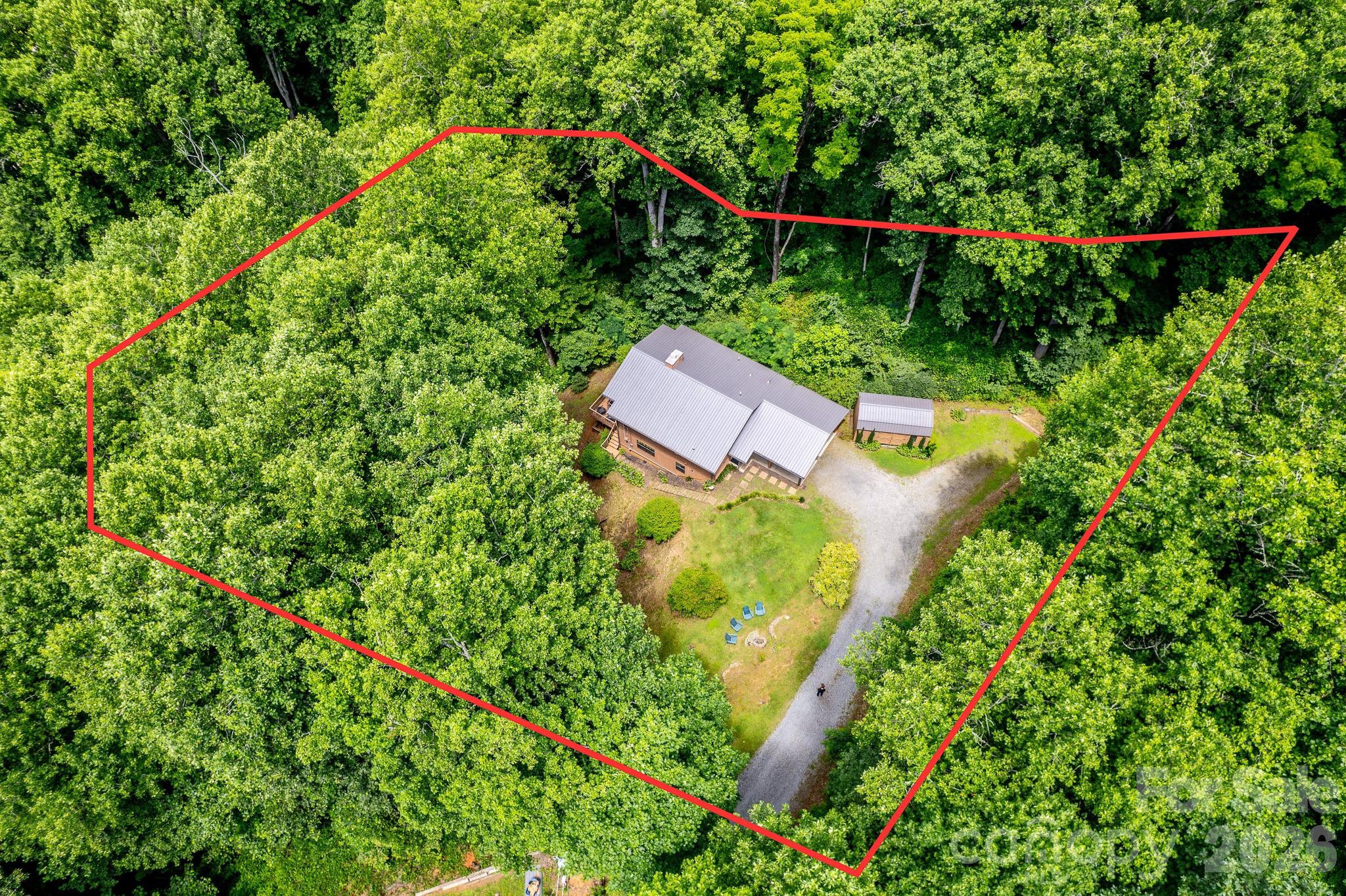 125 Nugget Lane — Sylva