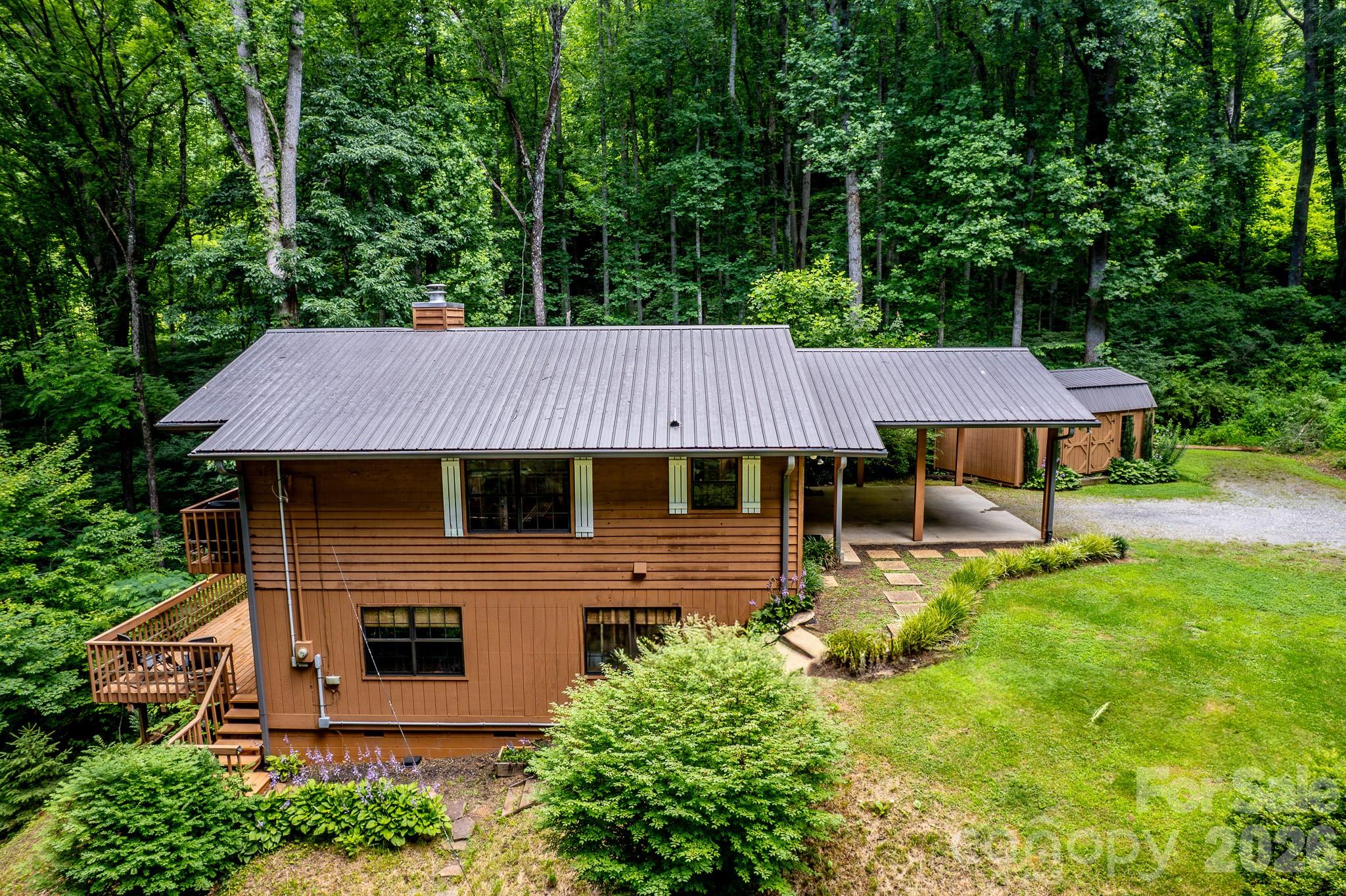 125 Nugget Lane — Sylva