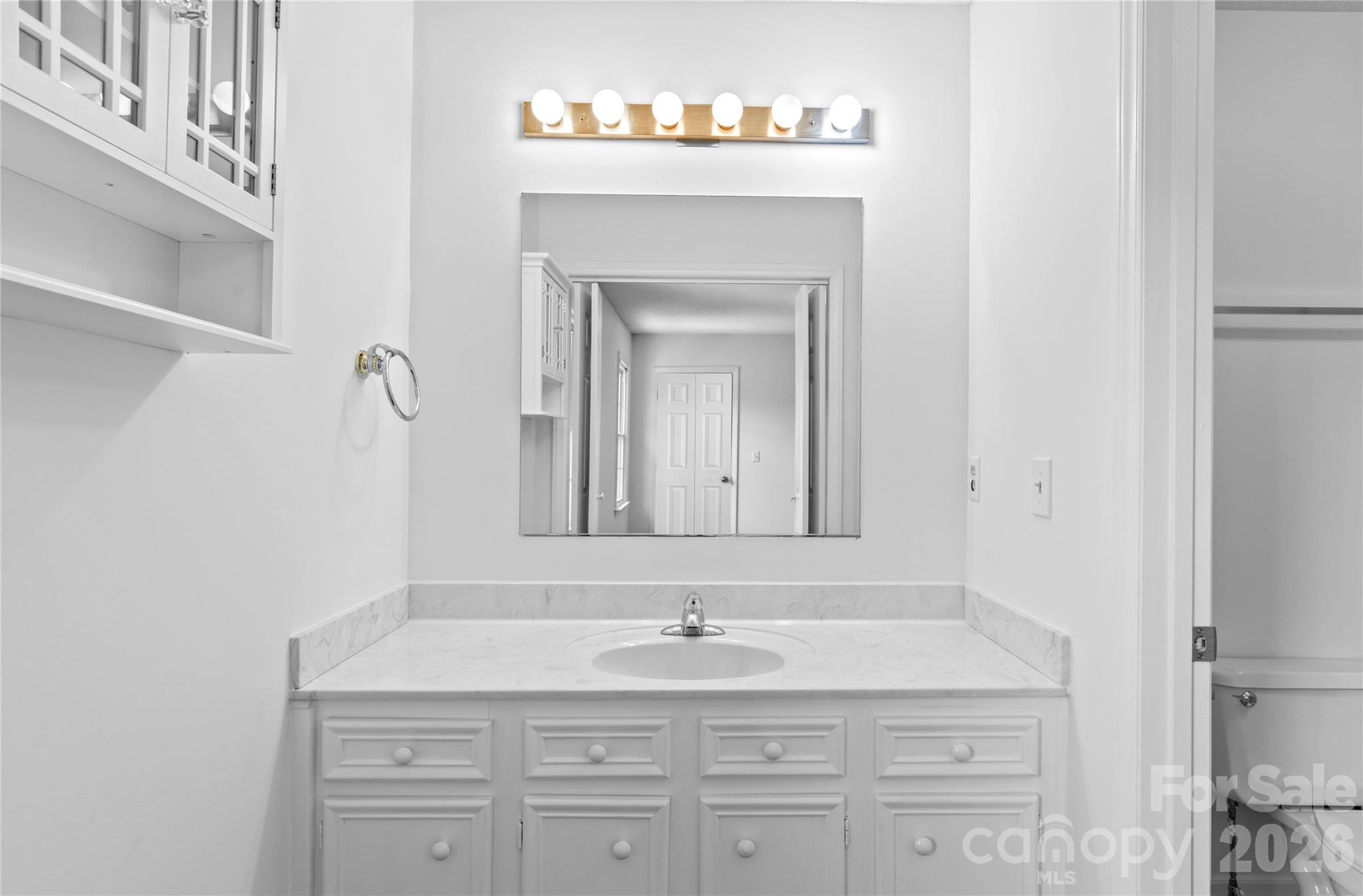 3138 Burke Mill Court — Winston Salem