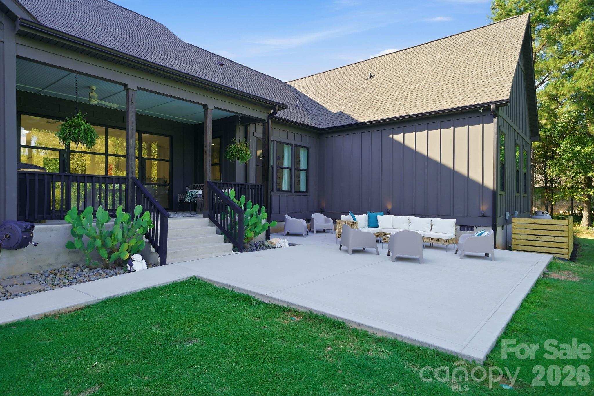 6816 W Duncan Road — Indian Trail
