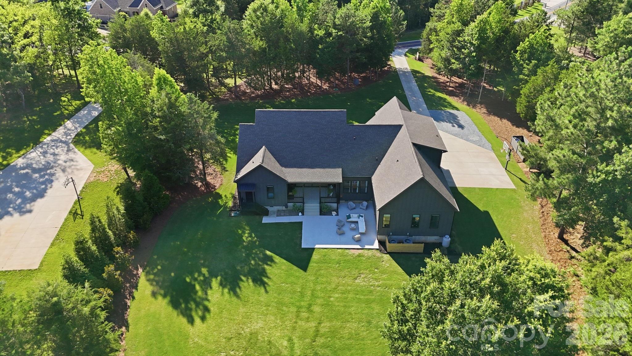 6816 W Duncan Road — Indian Trail