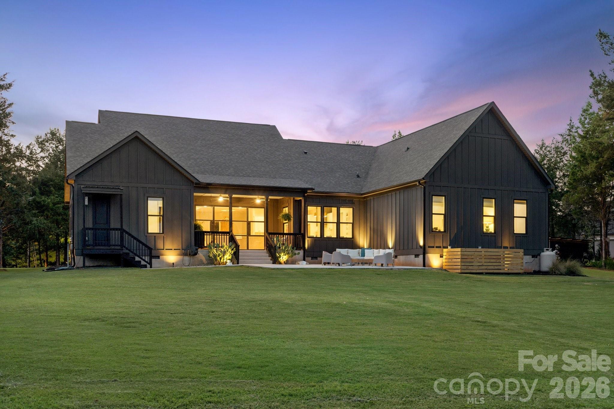 6816 W Duncan Road — Indian Trail