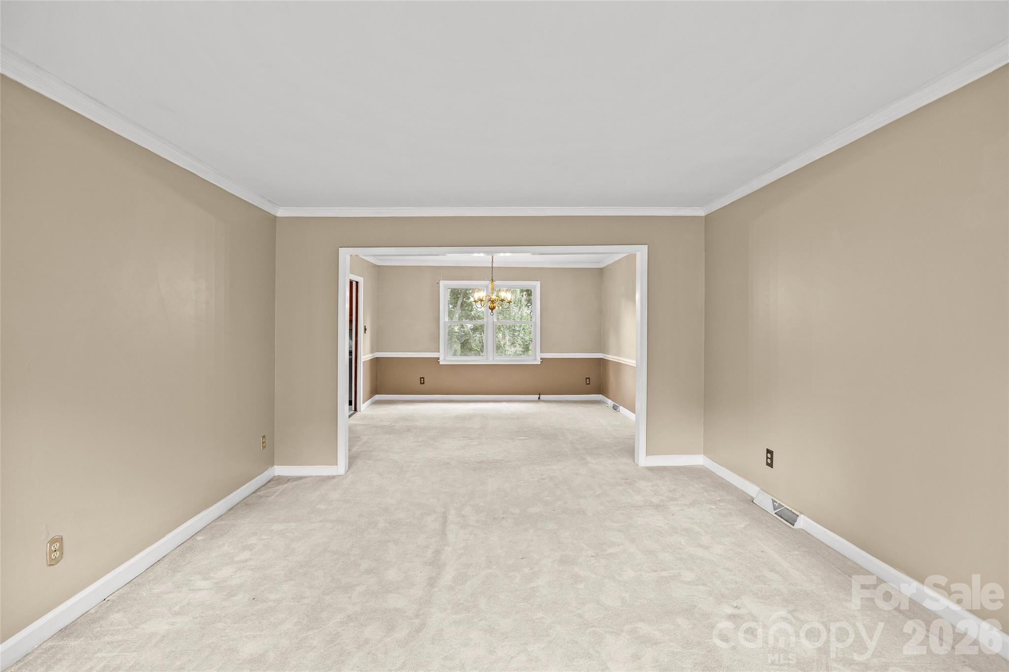 7201 Hopeton Road — Charlotte