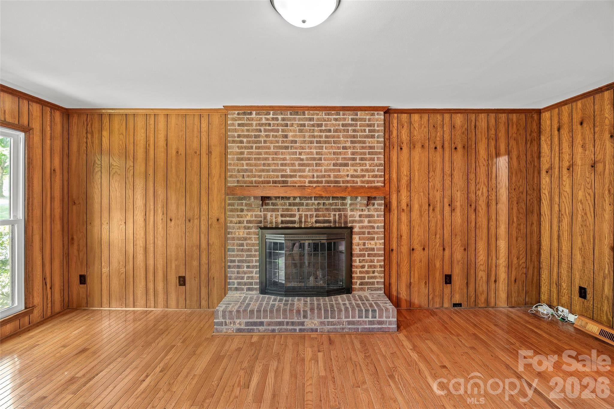 7201 Hopeton Road — Charlotte