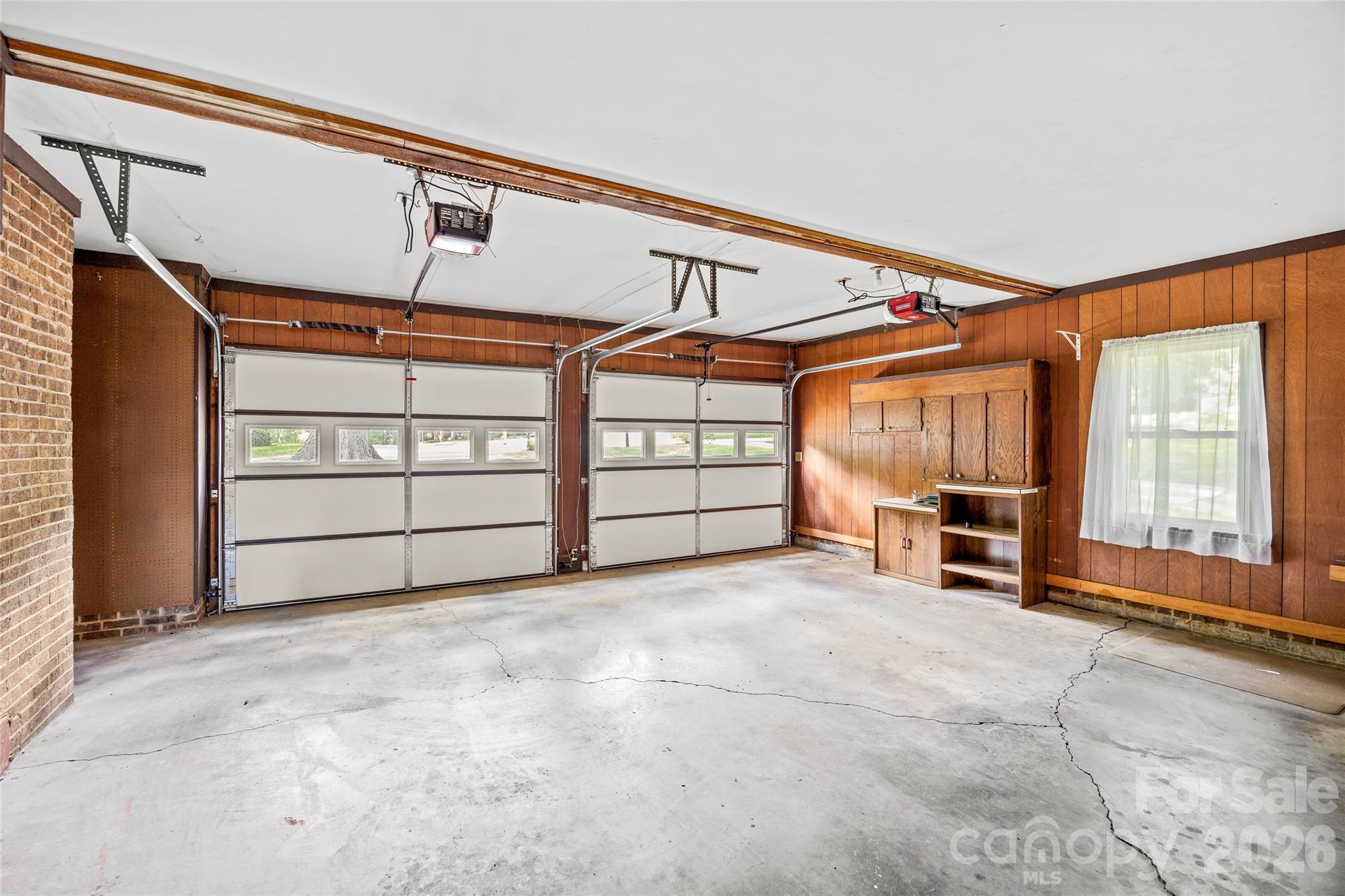 7201 Hopeton Road — Charlotte