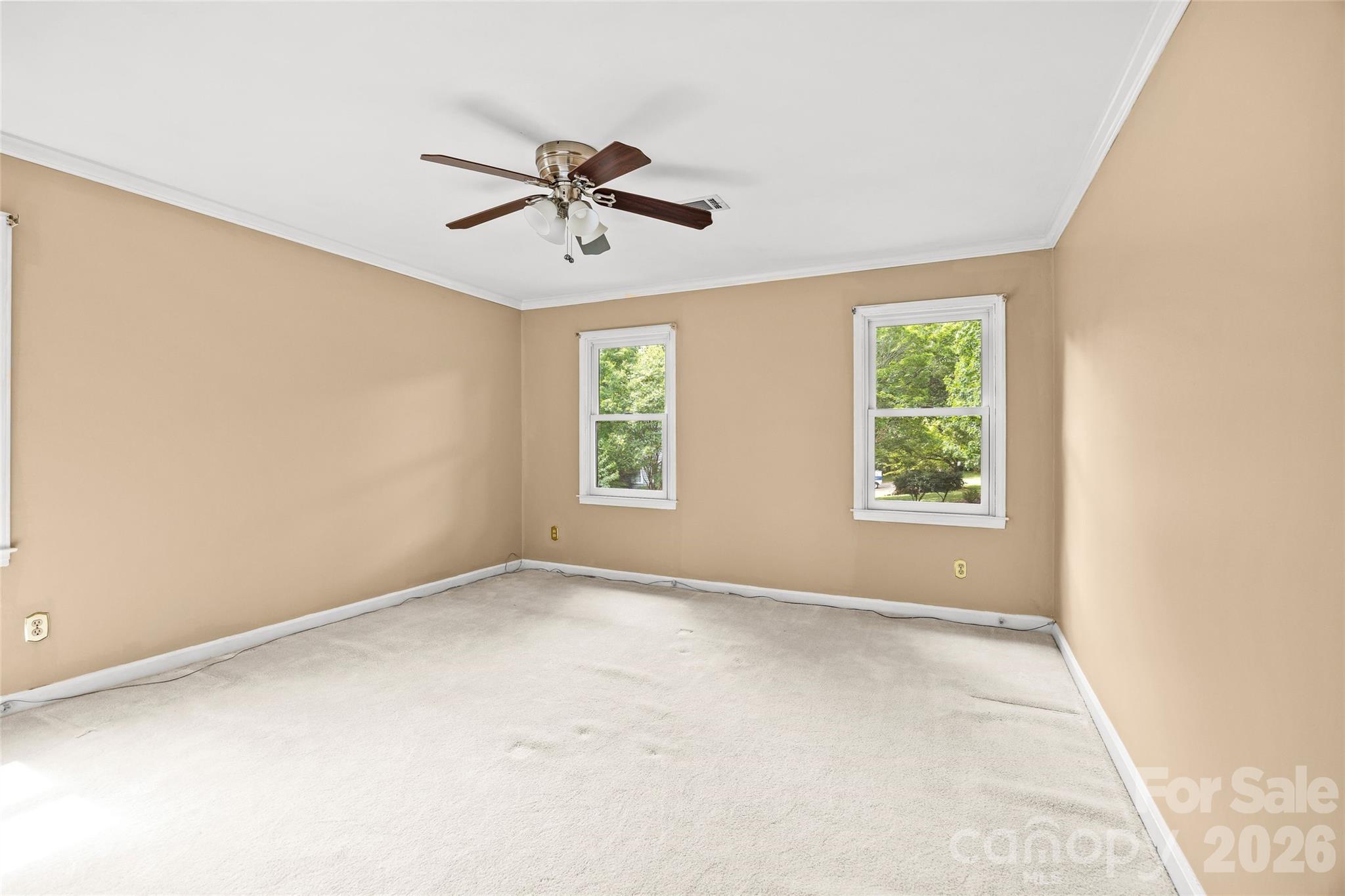 7201 Hopeton Road — Charlotte