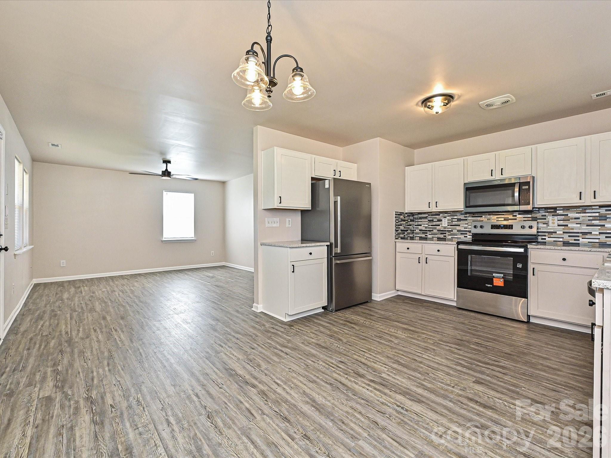 817 Wainwright Avenue — Charlotte
