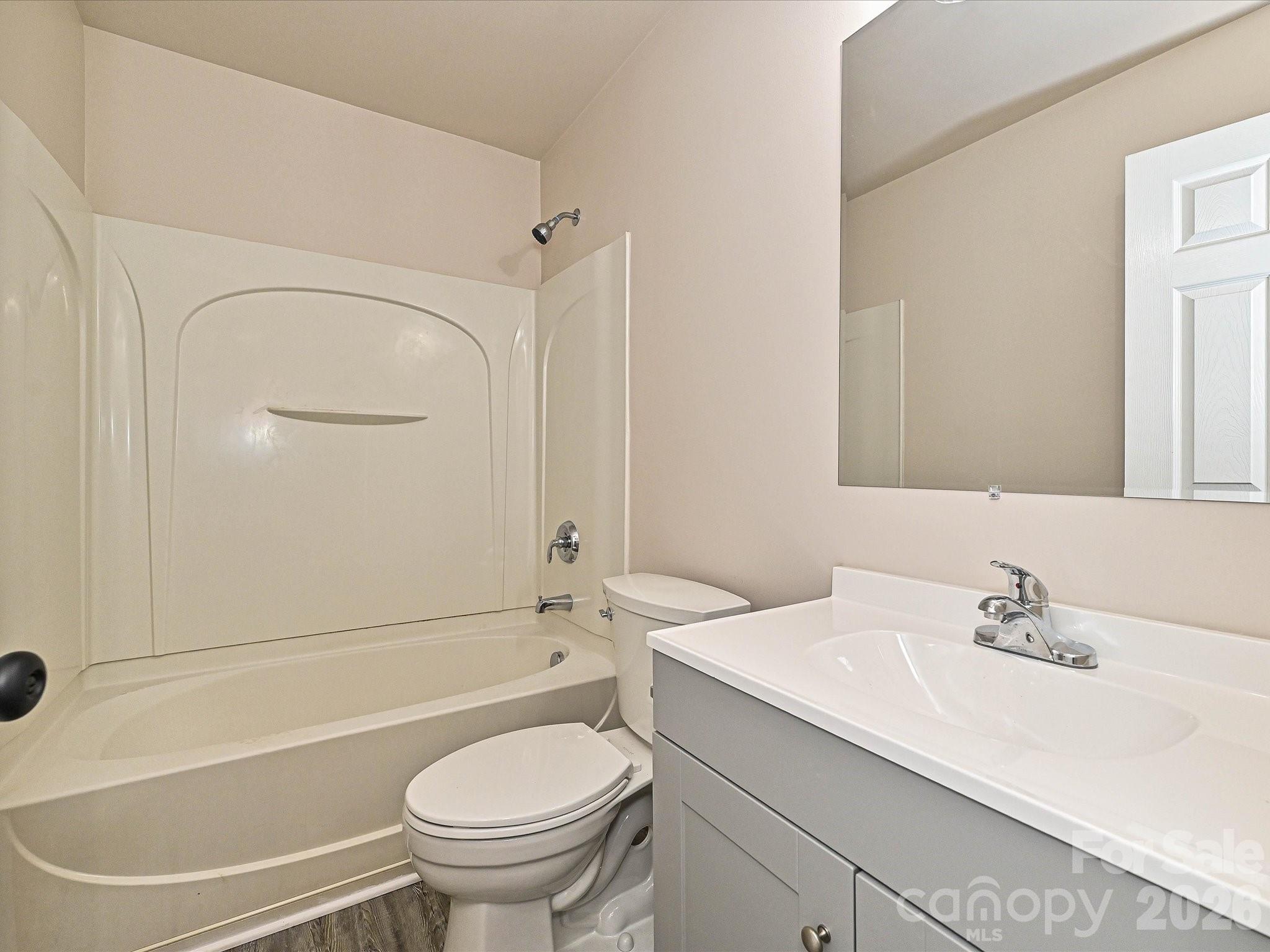 817 Wainwright Avenue — Charlotte