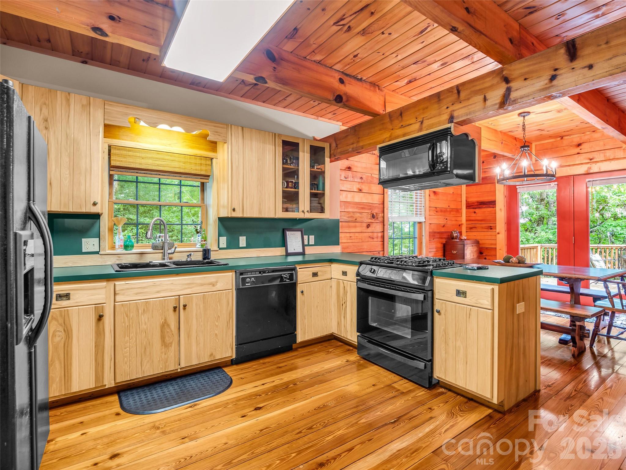 145 Lucas Lane — Mars Hill