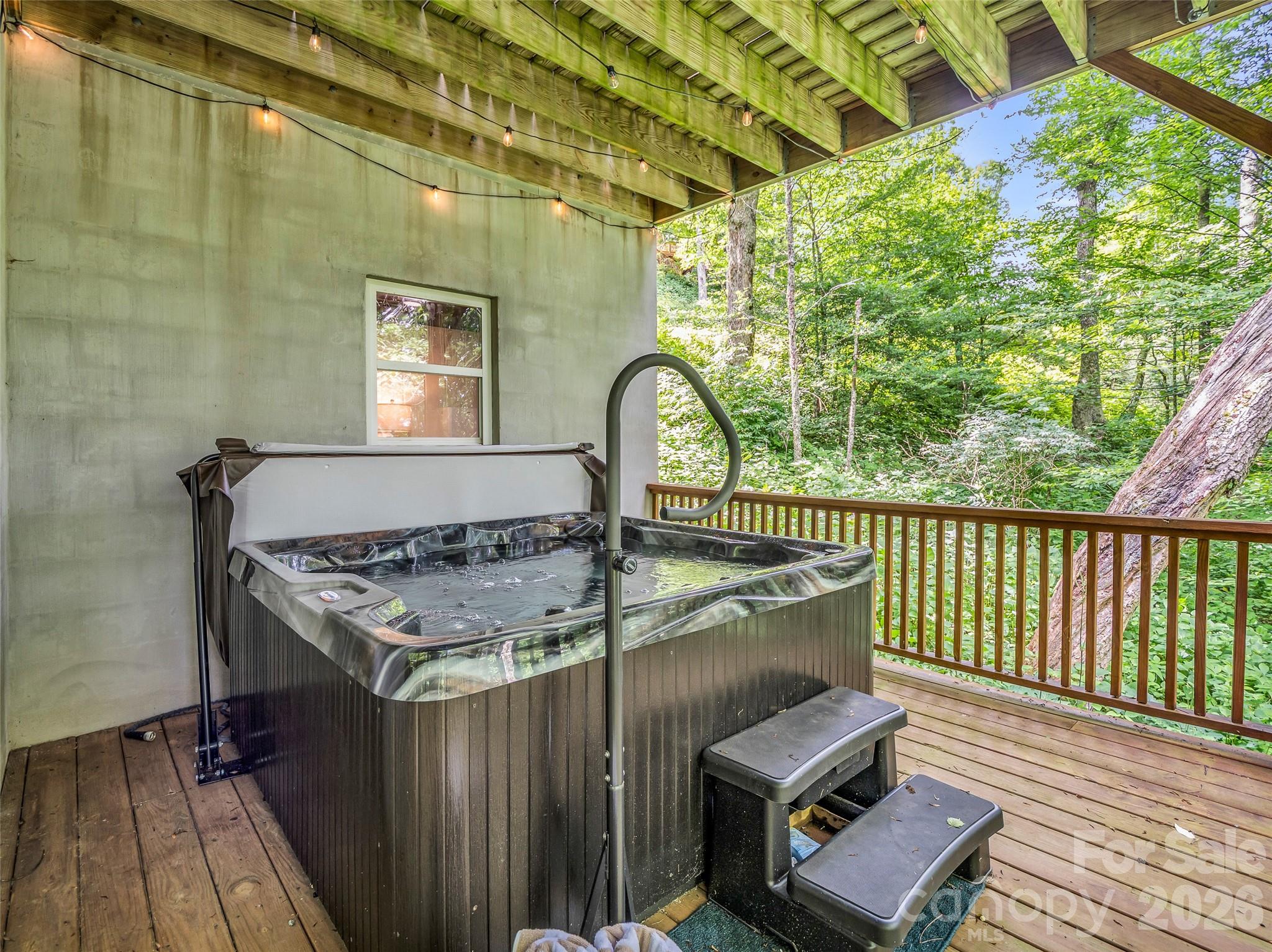 145 Lucas Lane — Mars Hill