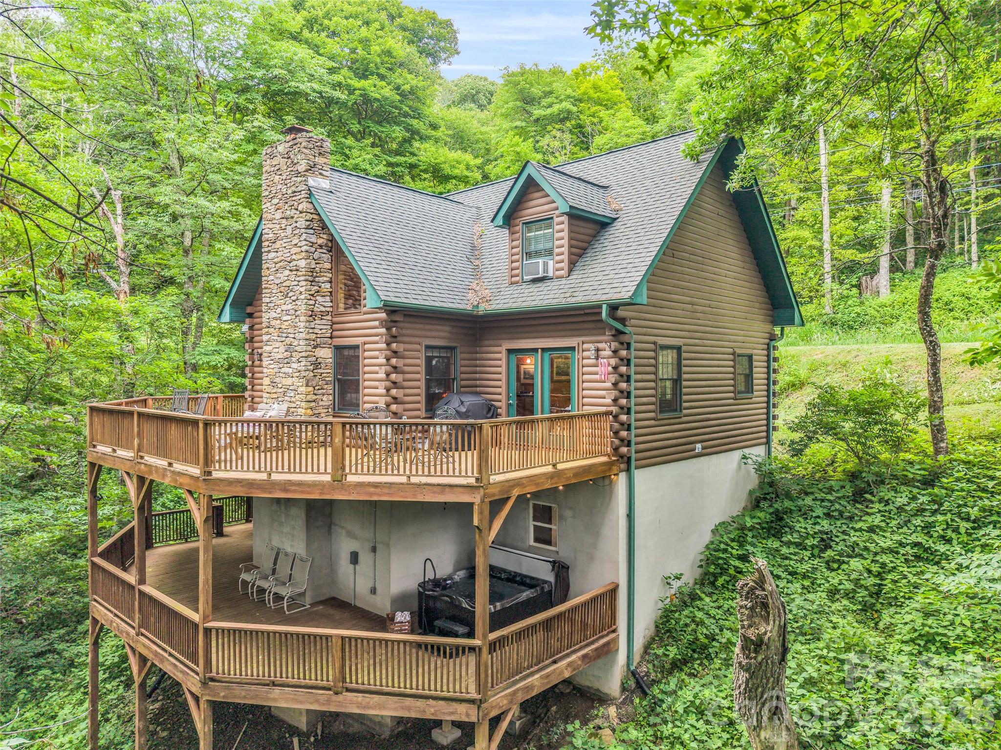 145 Lucas Lane — Mars Hill