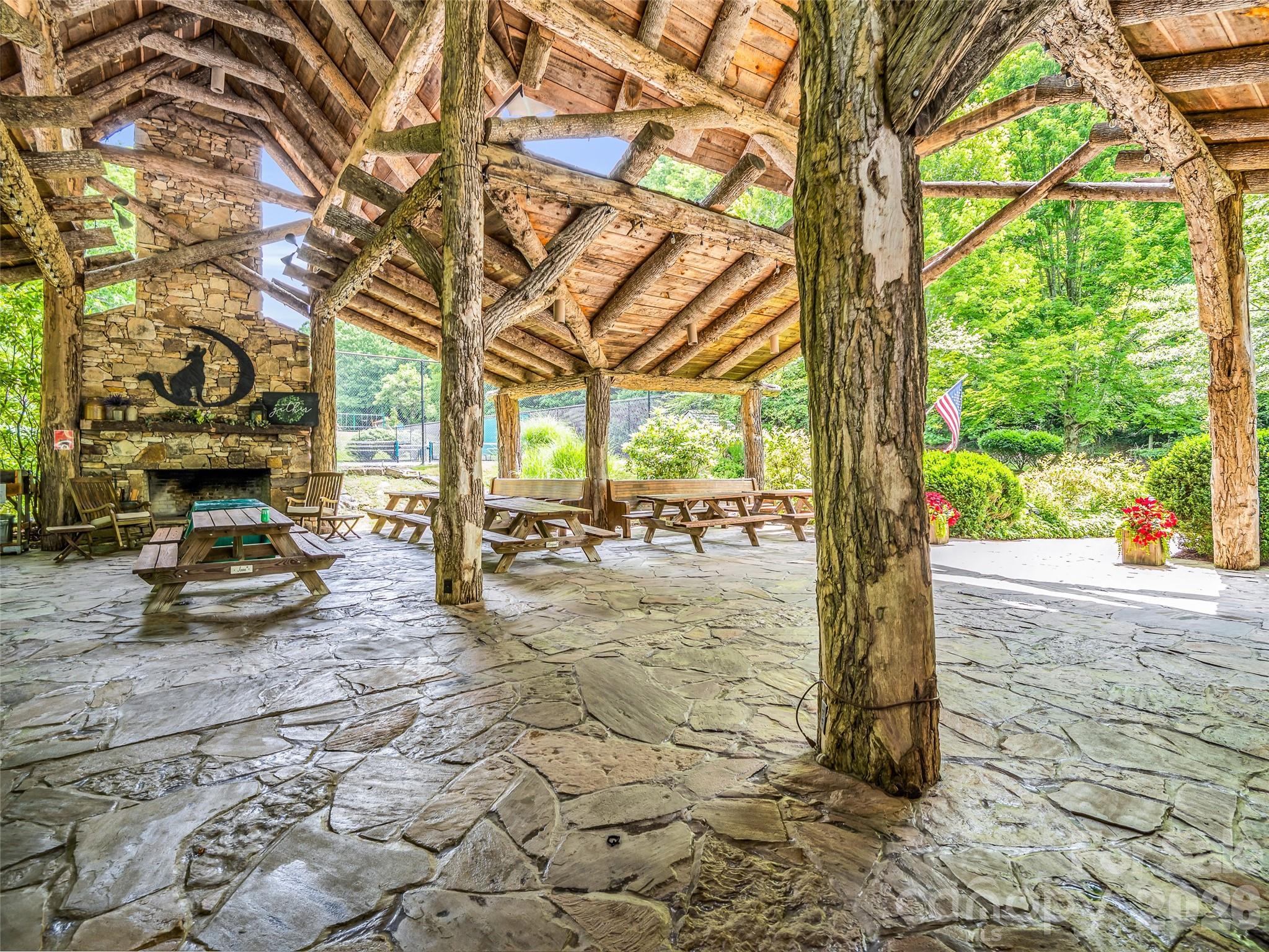 145 Lucas Lane — Mars Hill