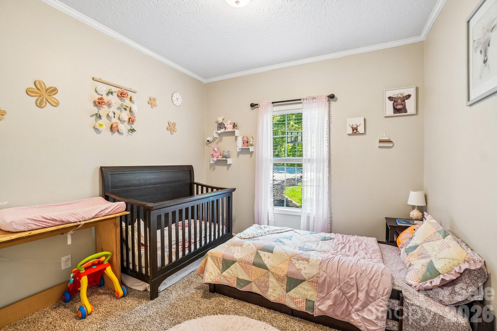 51 Hermit Springs Trail — Hendersonville