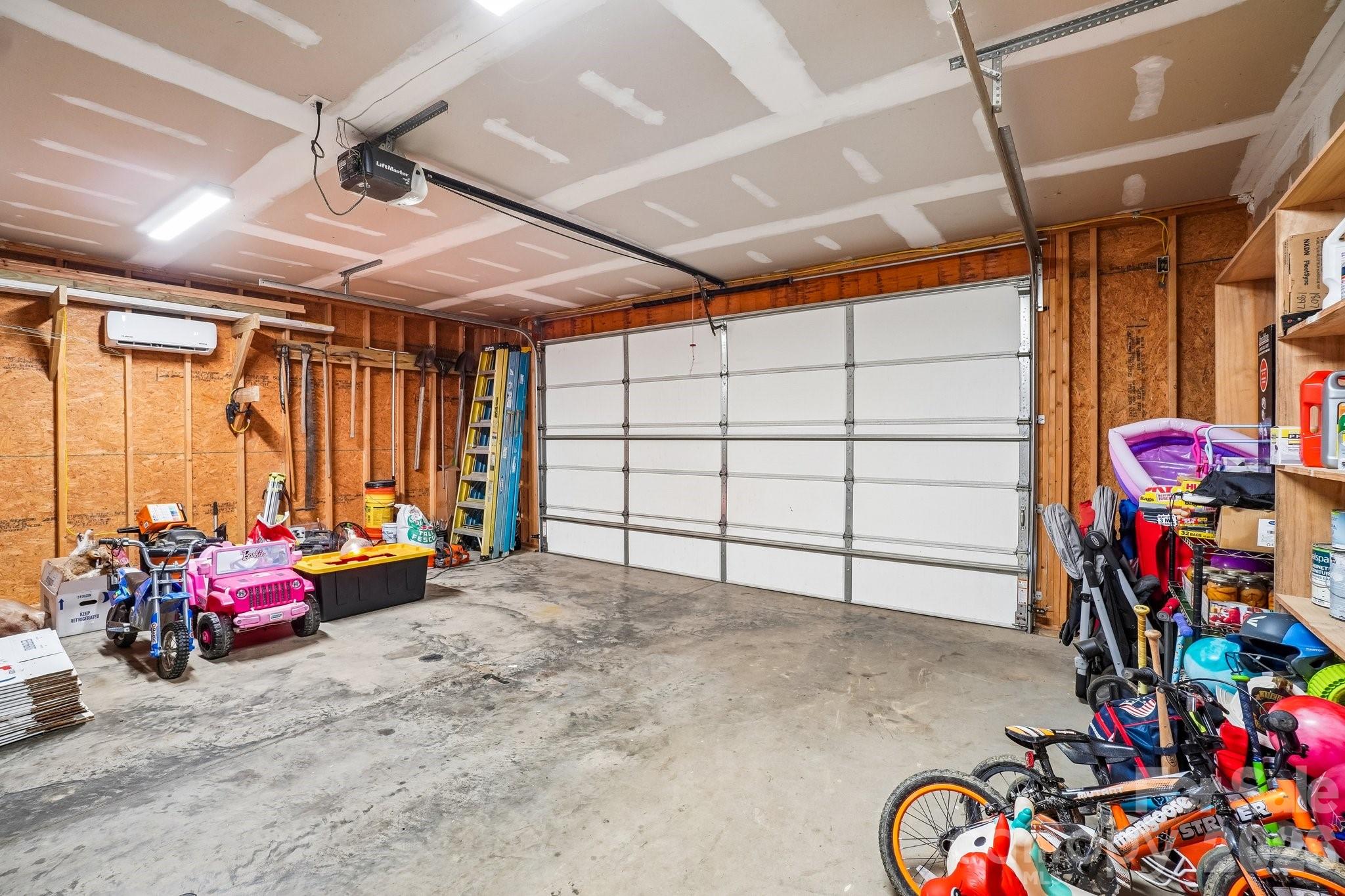 51 Hermit Springs Trail — Hendersonville