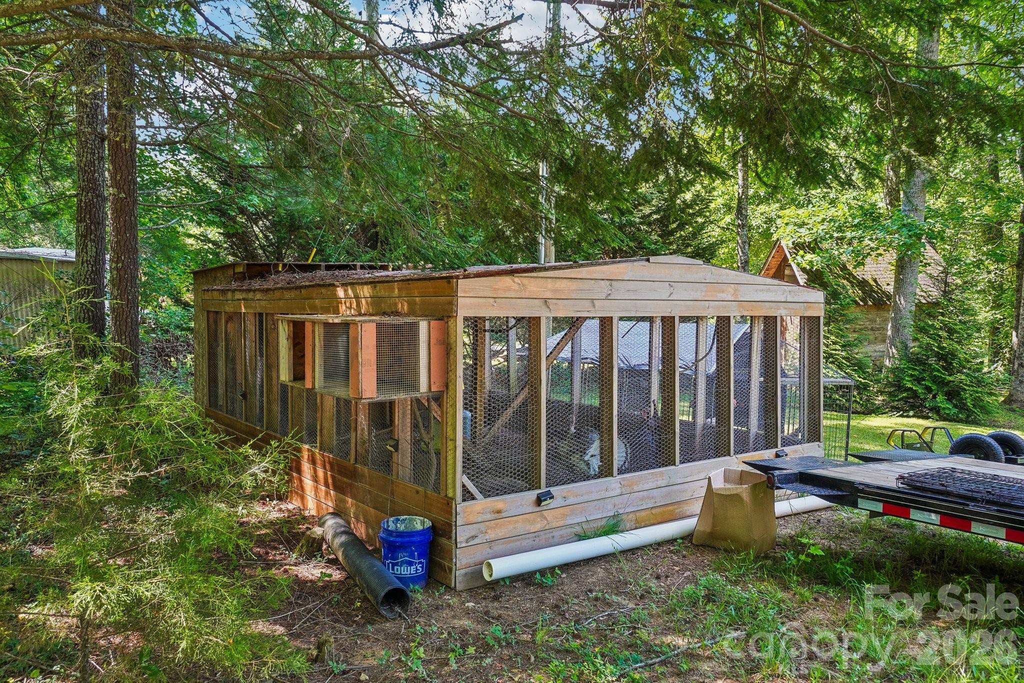 51 Hermit Springs Trail — Hendersonville