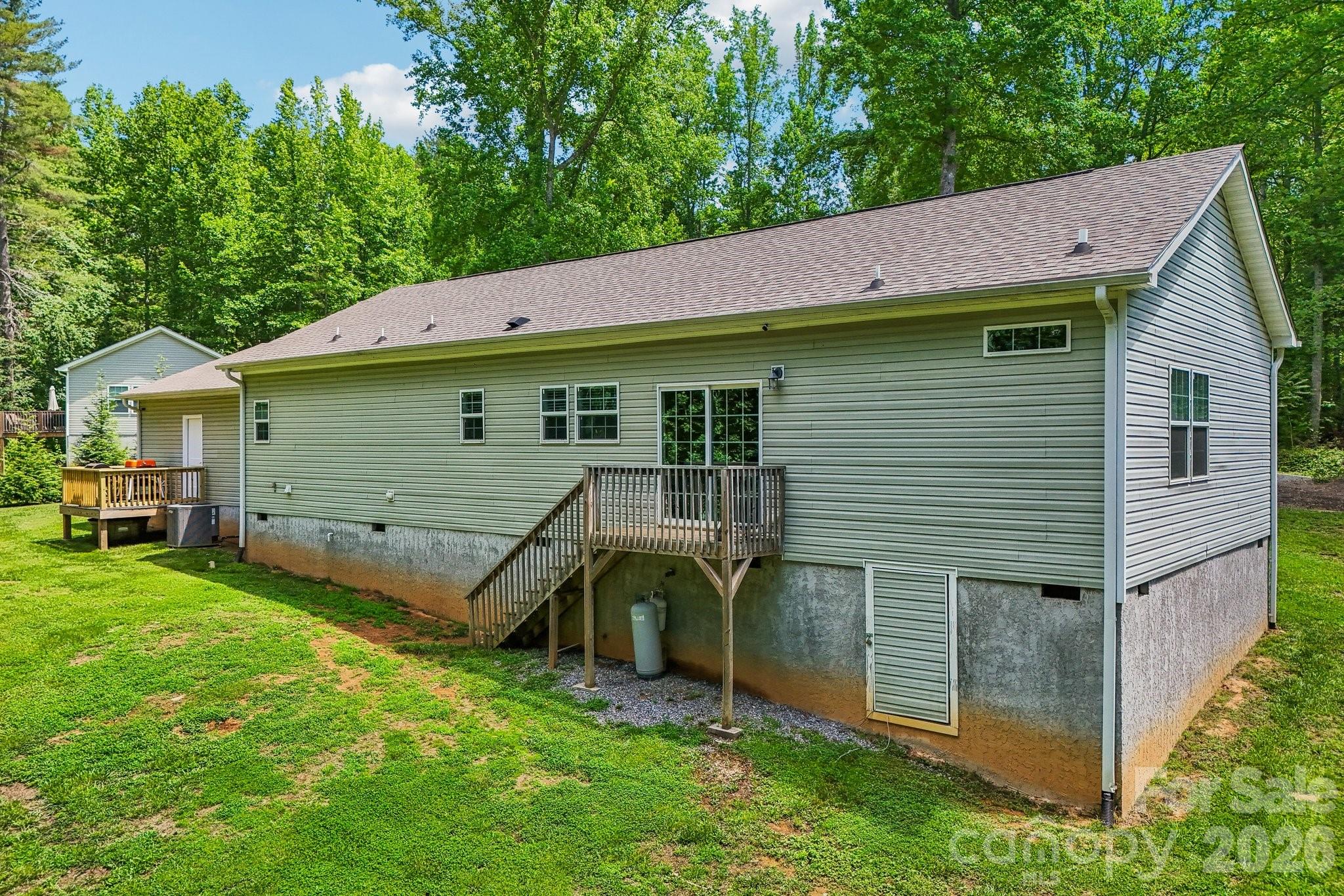 51 Hermit Springs Trail — Hendersonville