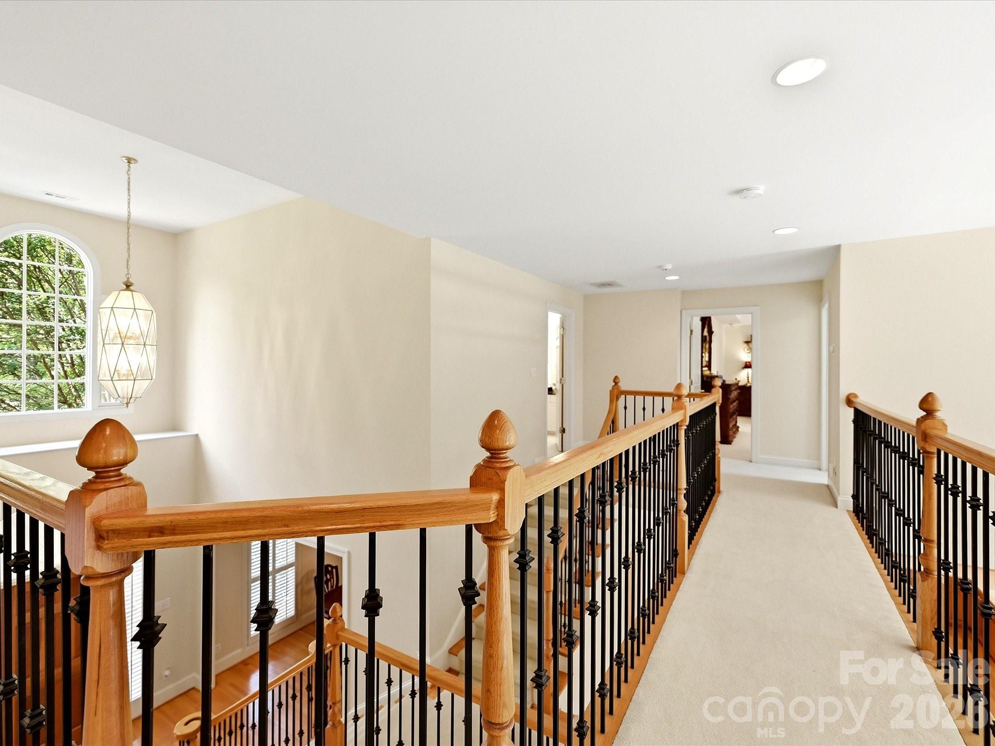 2744 W Pinewood Road — Chester