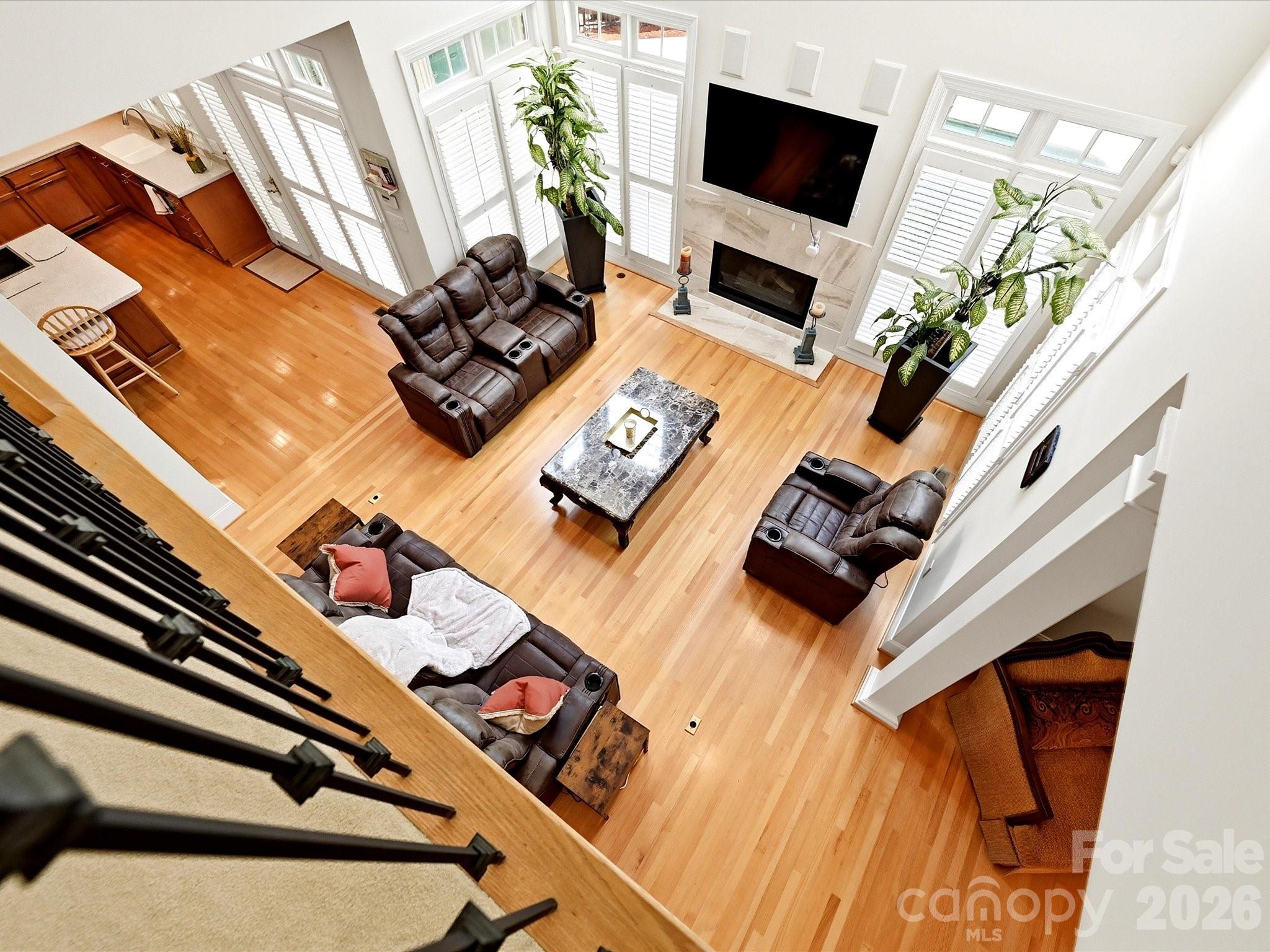 2744 W Pinewood Road — Chester