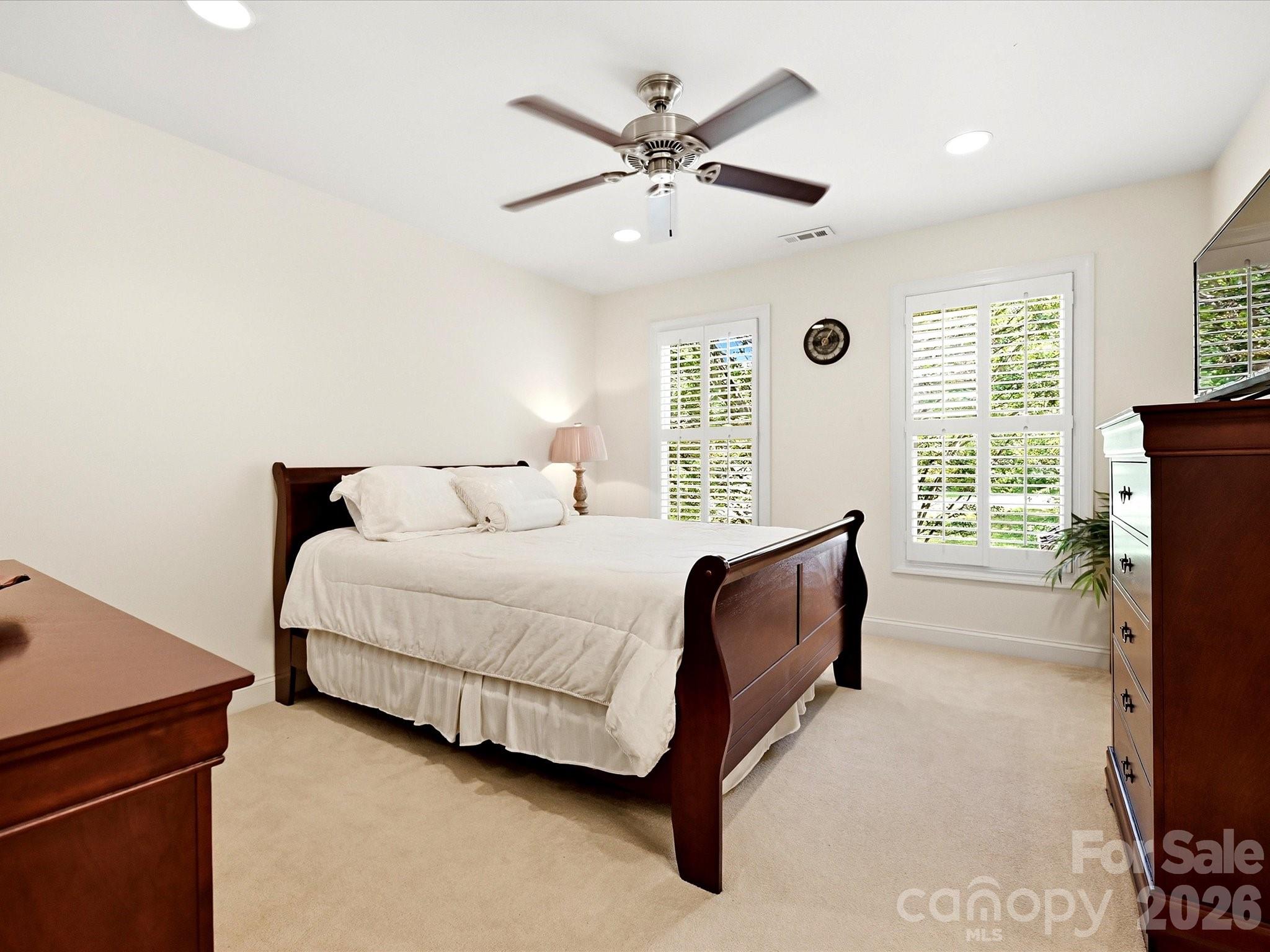 2744 W Pinewood Road — Chester