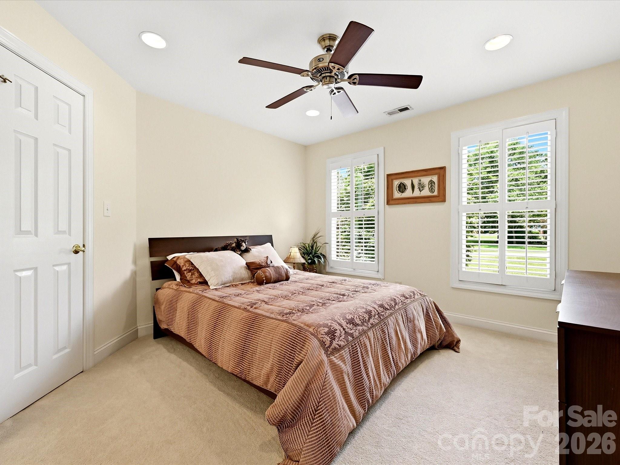 2744 W Pinewood Road — Chester
