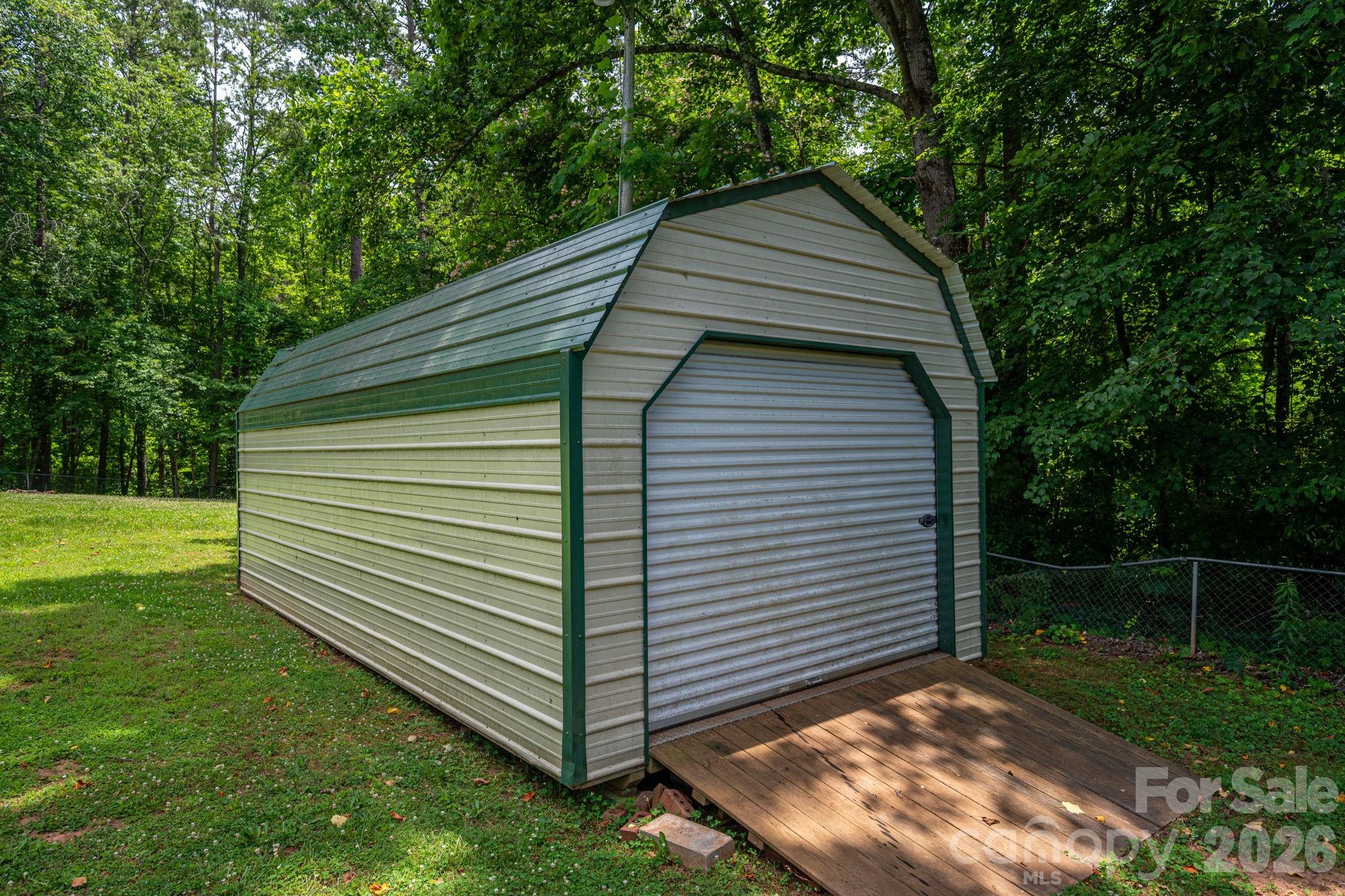 1002 Kiser Road — Bessemer City