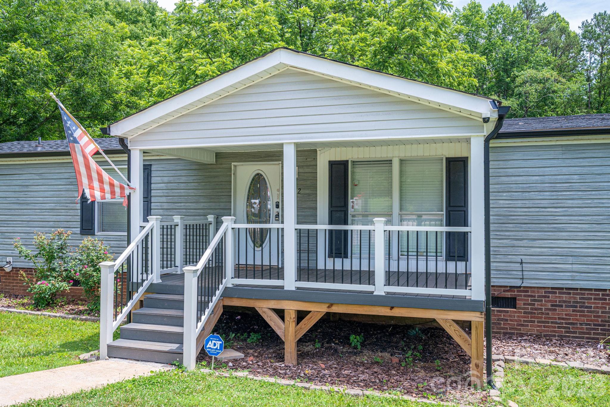 1002 Kiser Road — Bessemer City