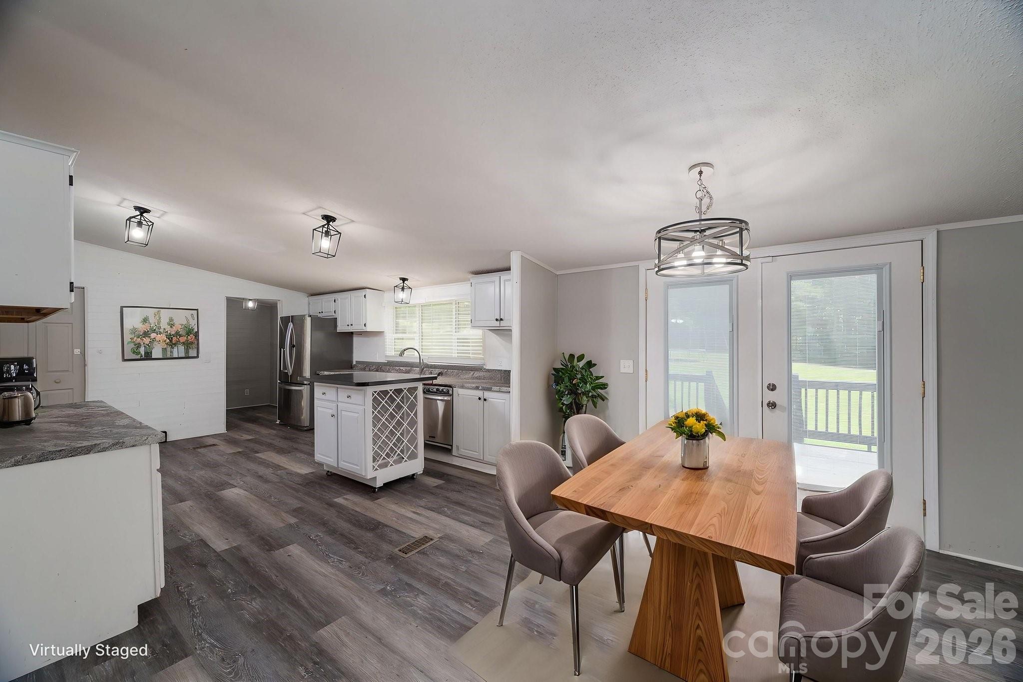 1002 Kiser Road — Bessemer City