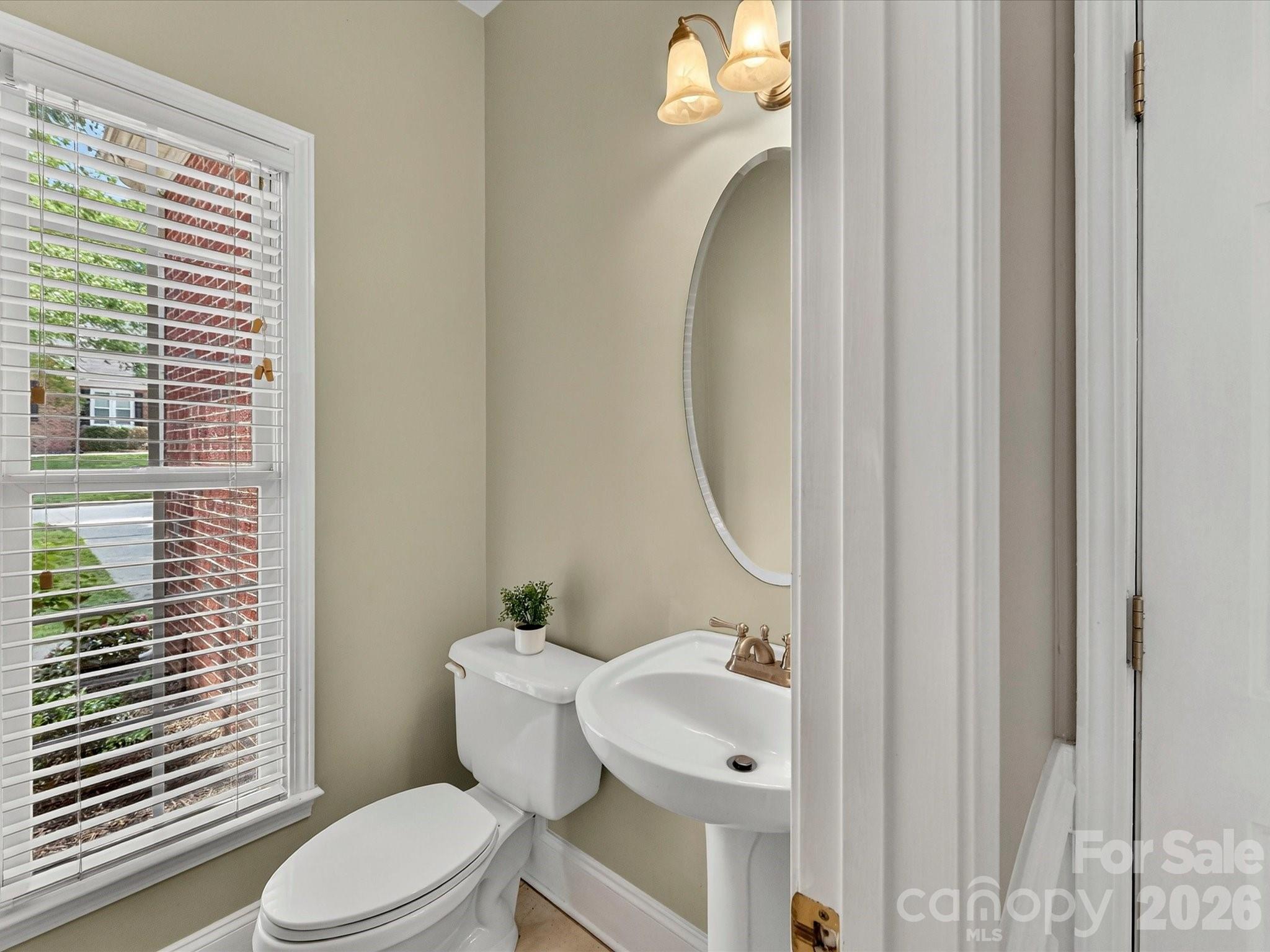 12824 Shamley Court — Huntersville