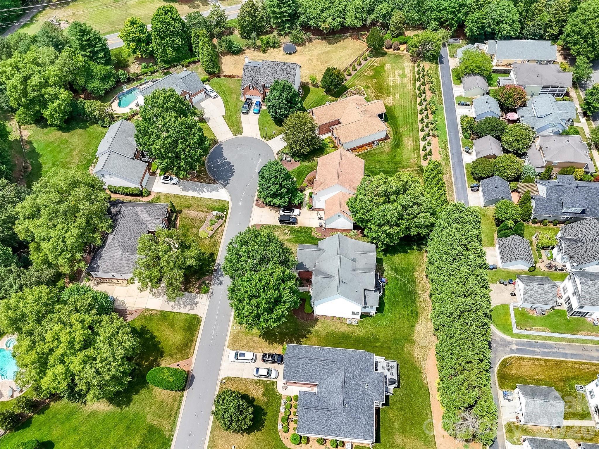 12824 Shamley Court — Huntersville