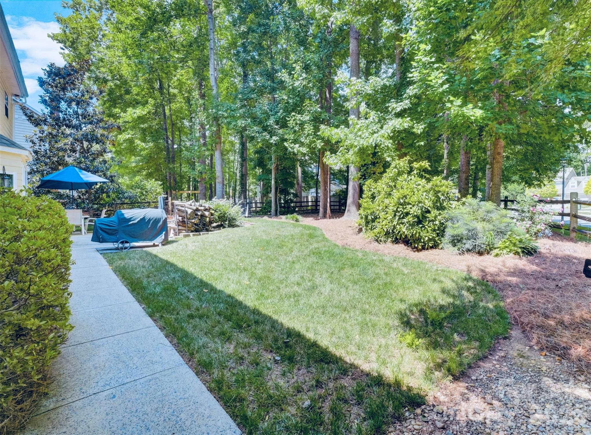 2908 Pinewood Hill Drive — Matthews