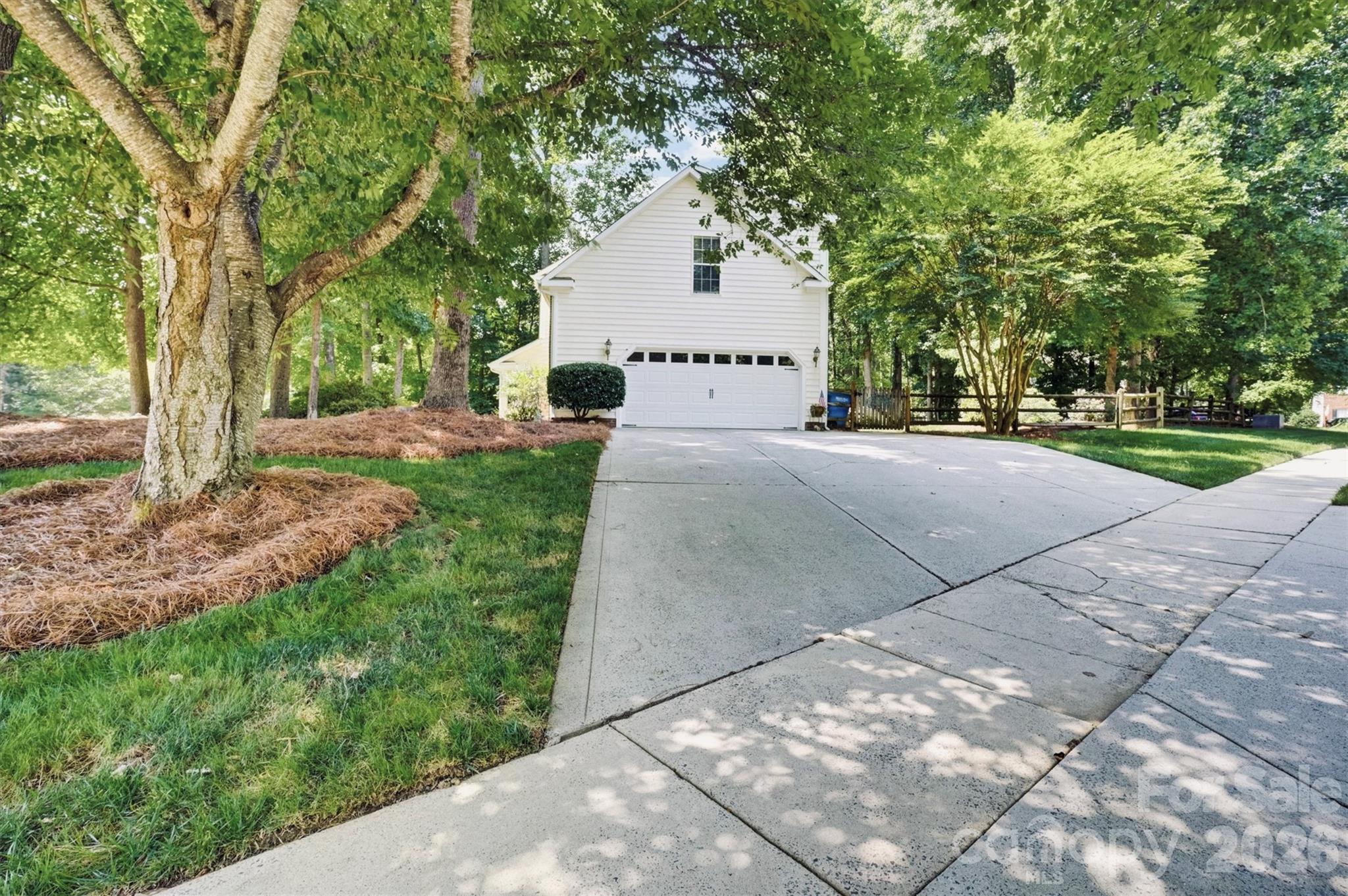 2908 Pinewood Hill Drive — Matthews