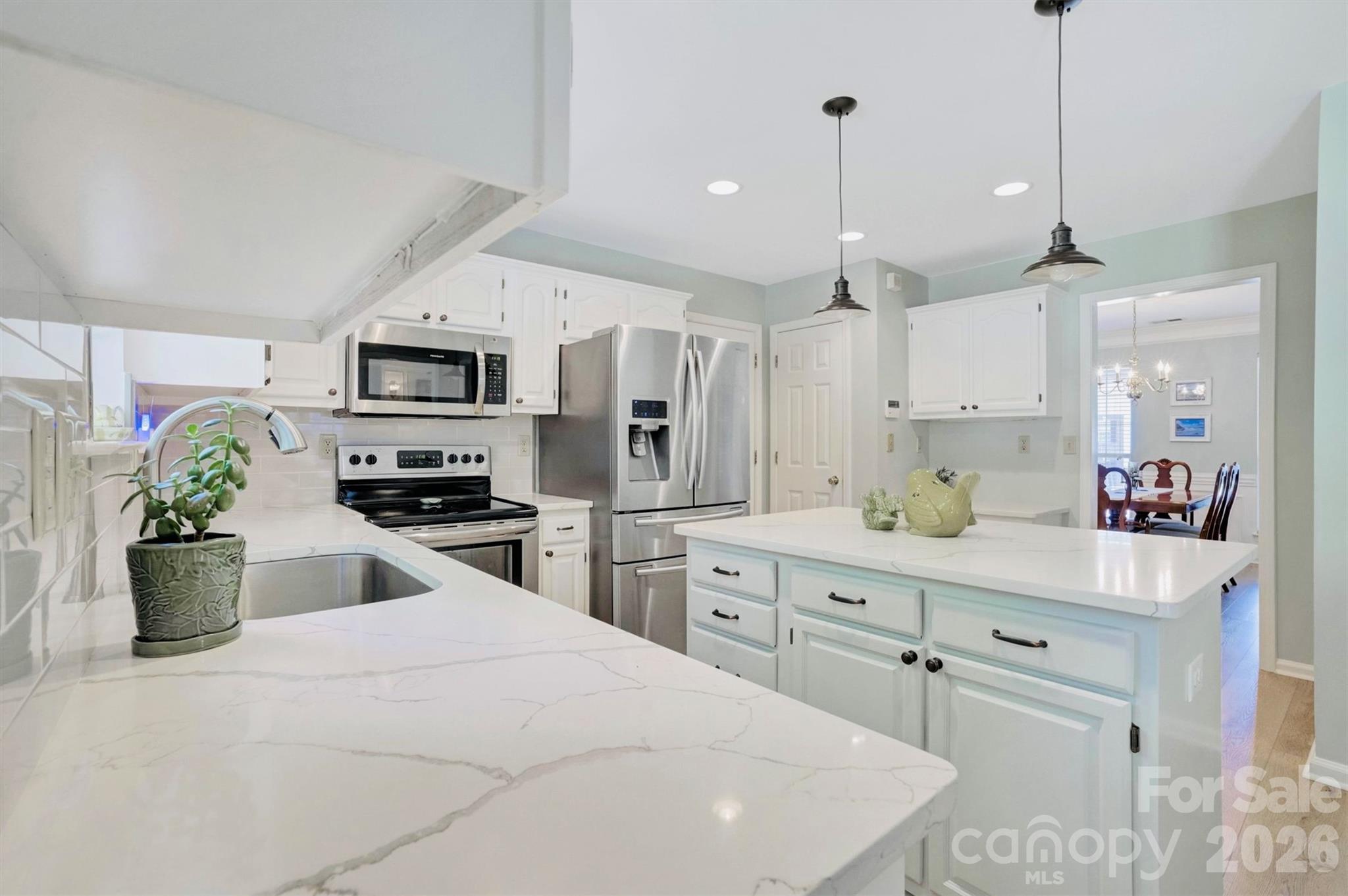 2908 Pinewood Hill Drive — Matthews