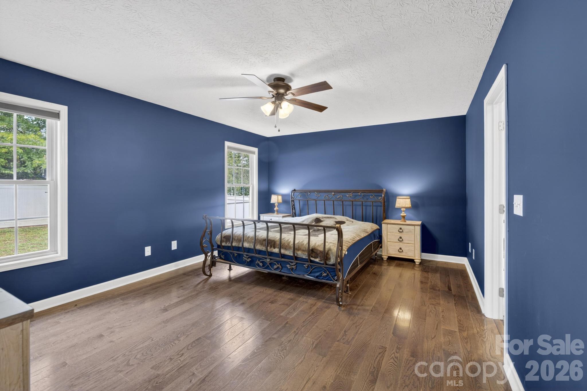 1590 Mayfair Drive — Conover