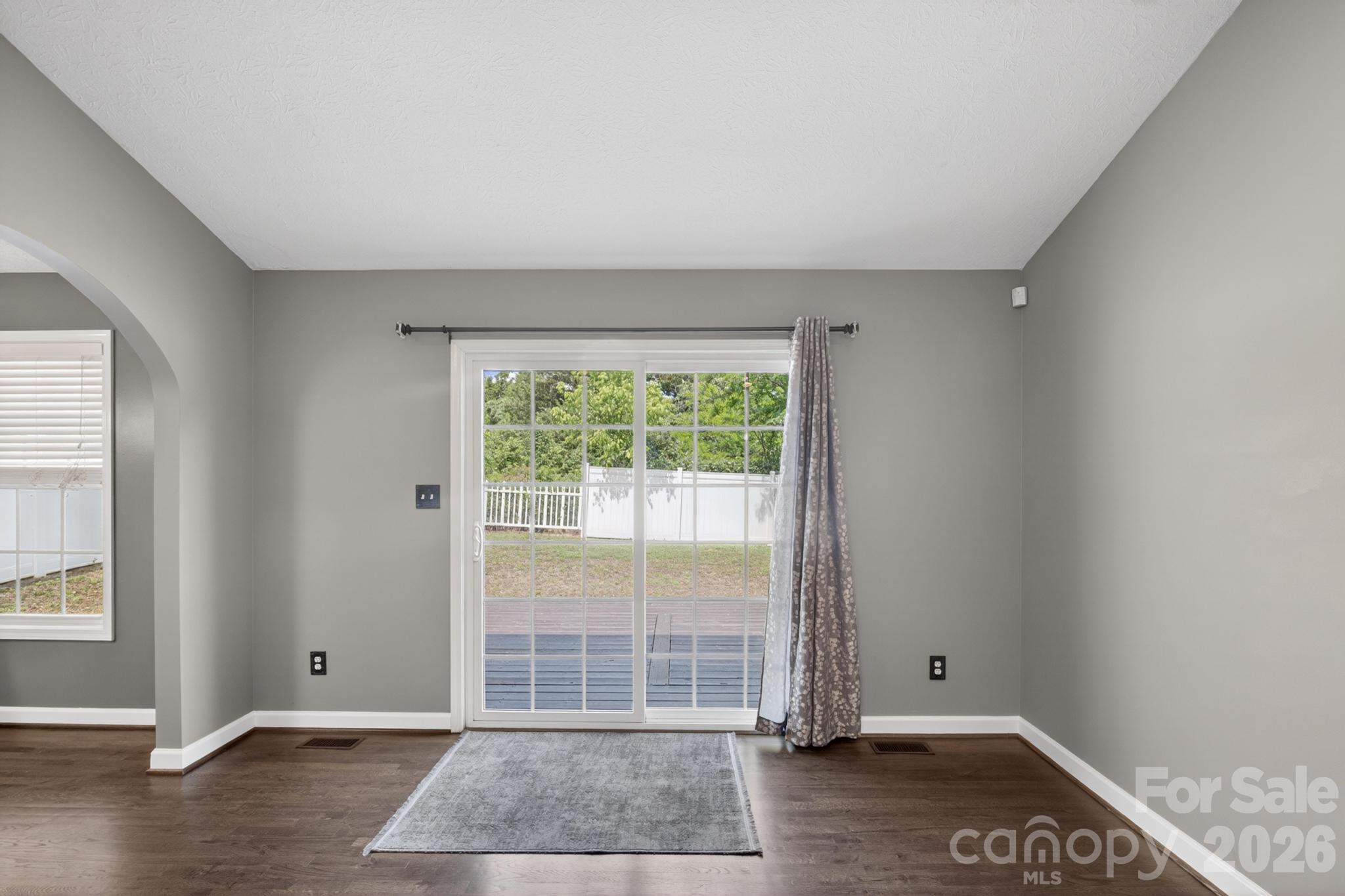 1590 Mayfair Drive — Conover
