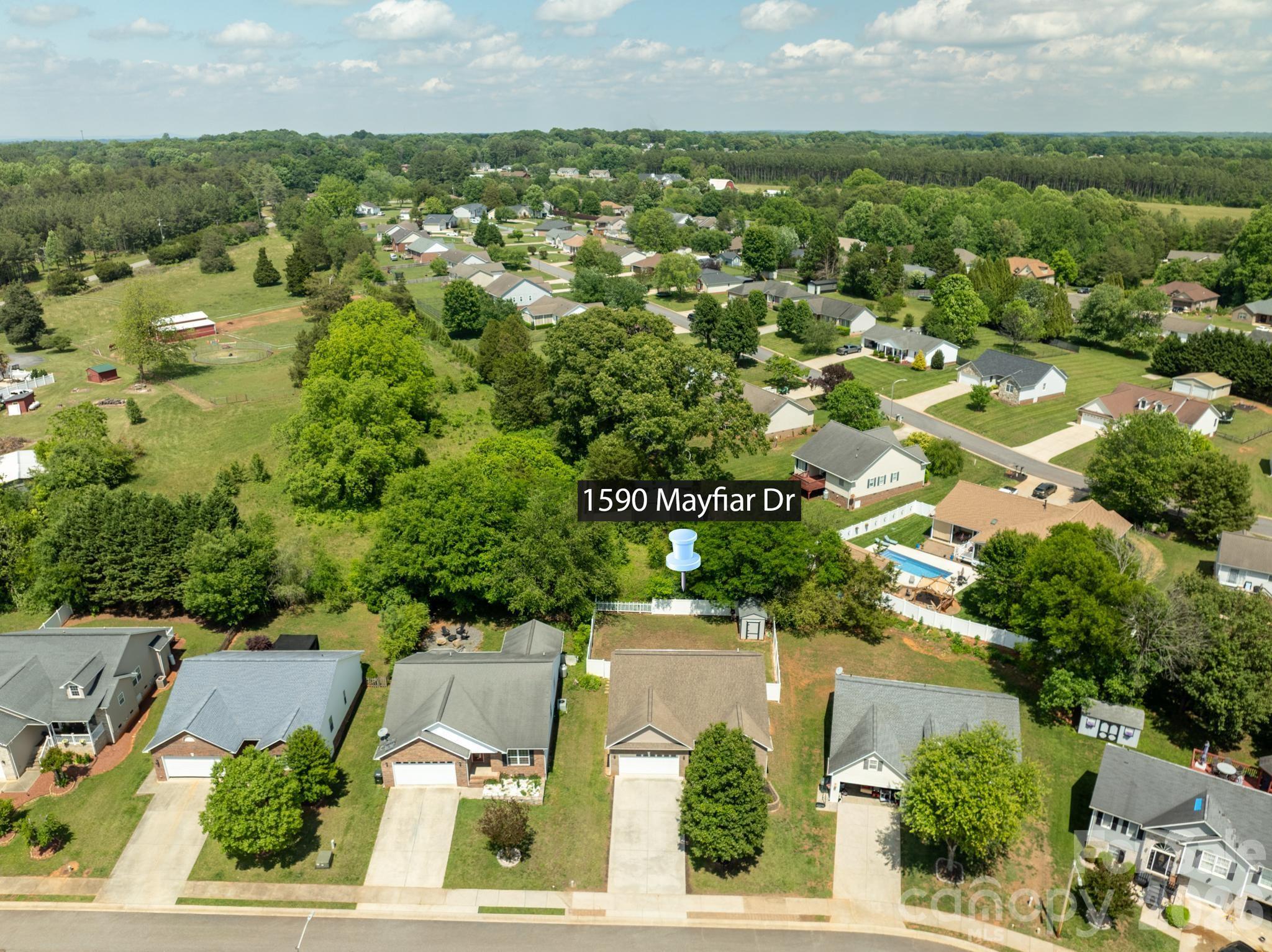 1590 Mayfair Drive — Conover
