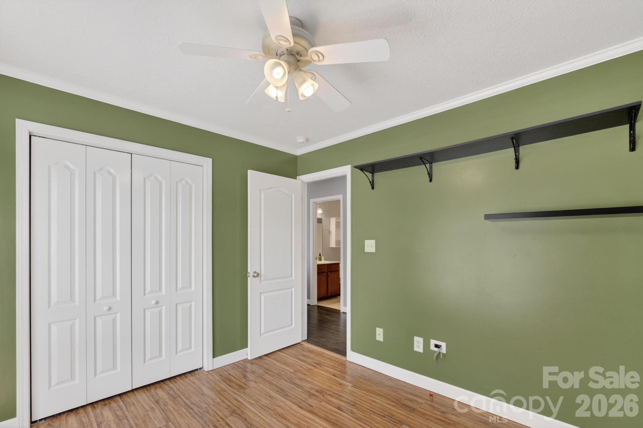 1590 Mayfair Drive — Conover