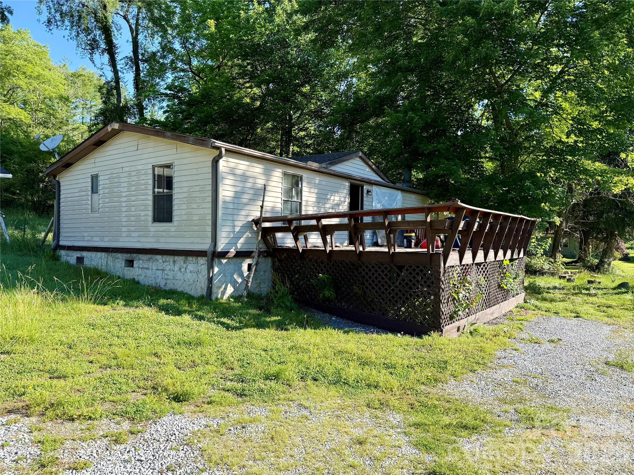 3633 Asheville Highway — Pisgah Forest