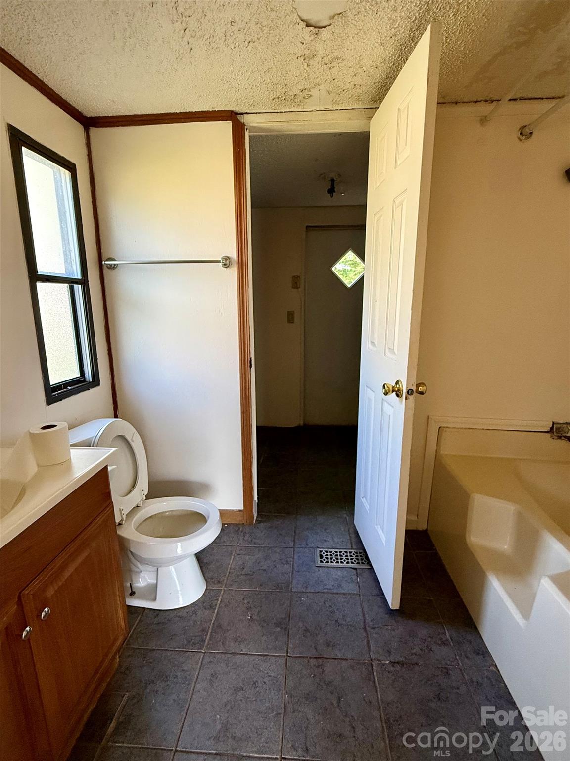 3633 Asheville Highway — Pisgah Forest