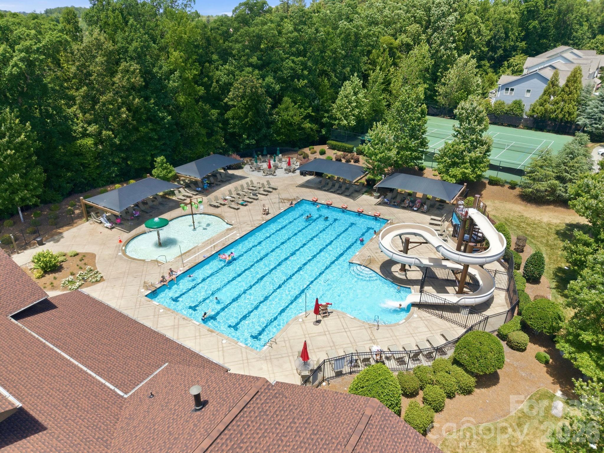 2436 Bergamot Street — Tega Cay