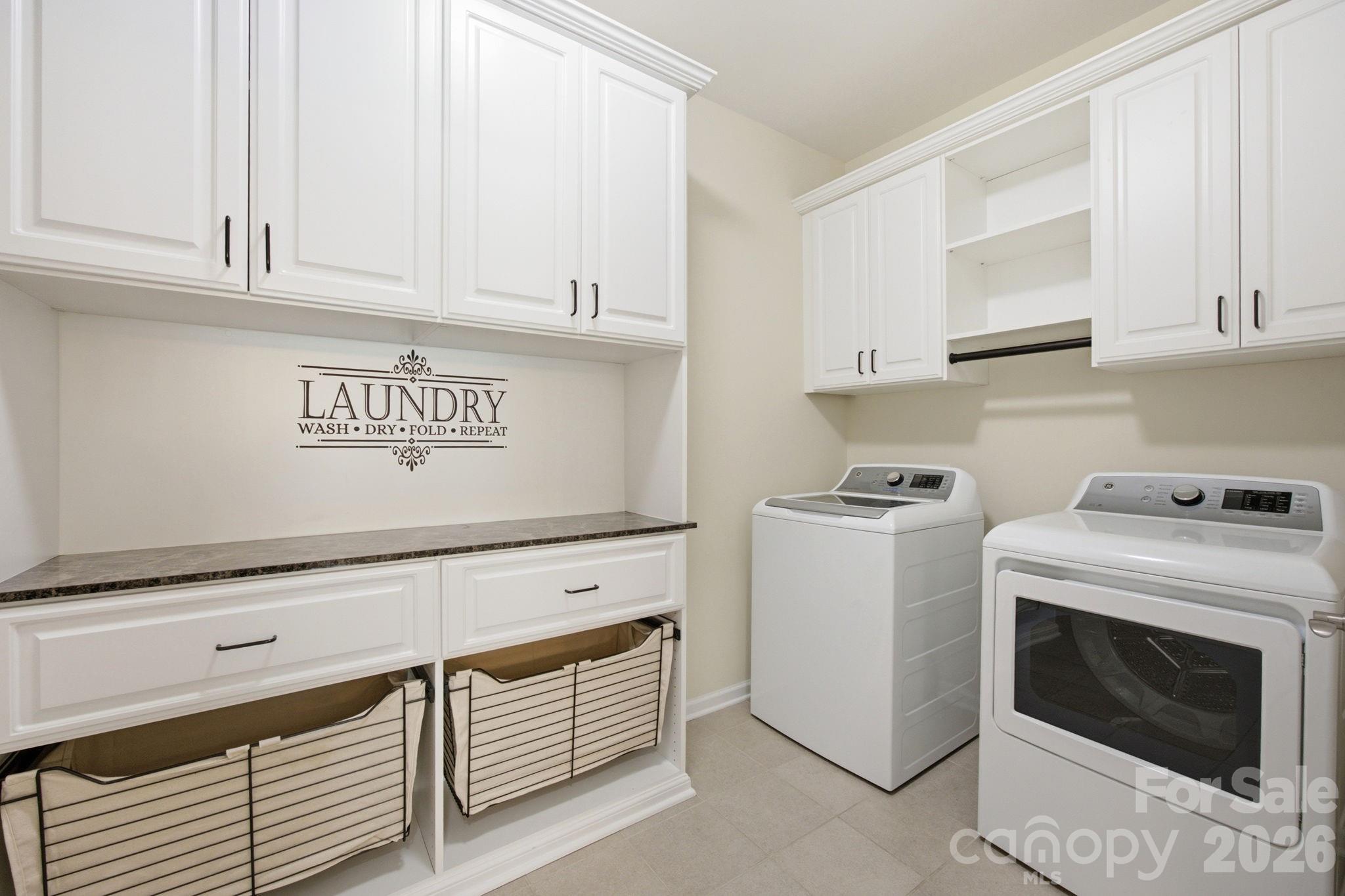 2436 Bergamot Street — Tega Cay