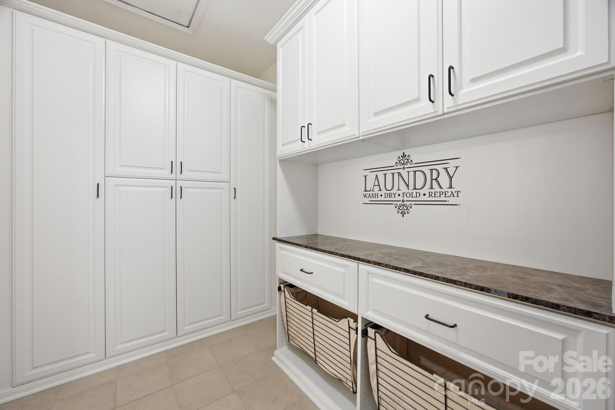 2436 Bergamot Street — Tega Cay