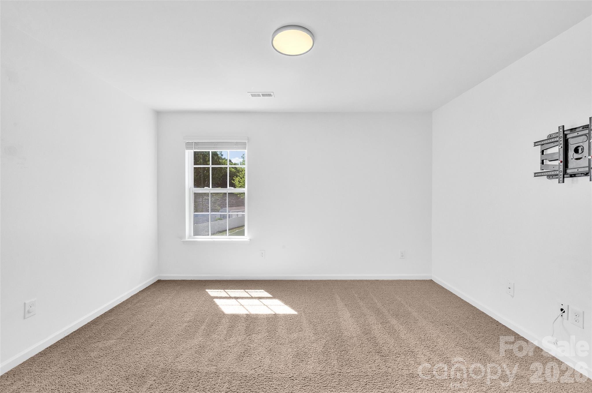 112 Kingsway Drive — Mooresville