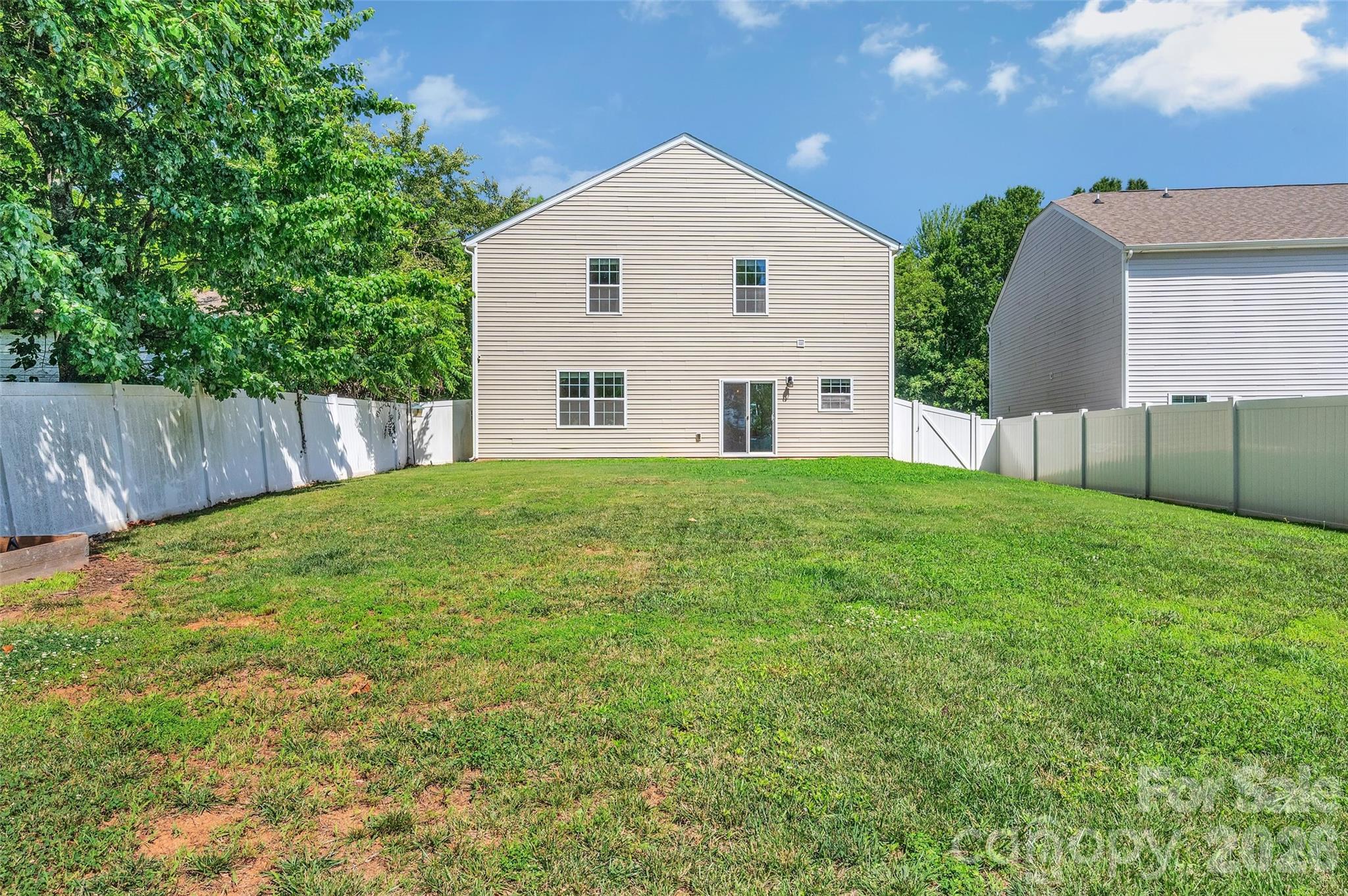 112 Kingsway Drive — Mooresville