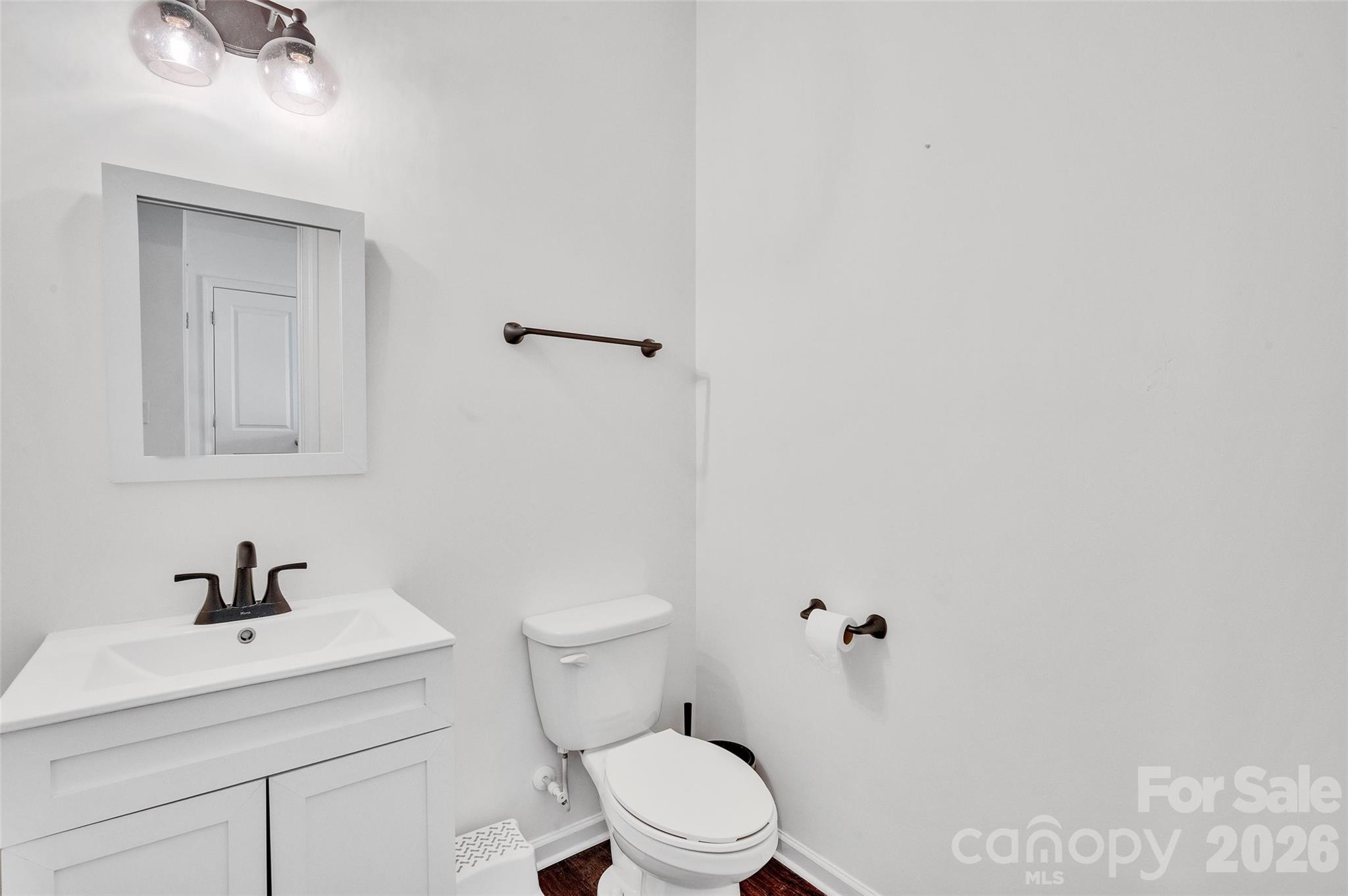 112 Kingsway Drive — Mooresville