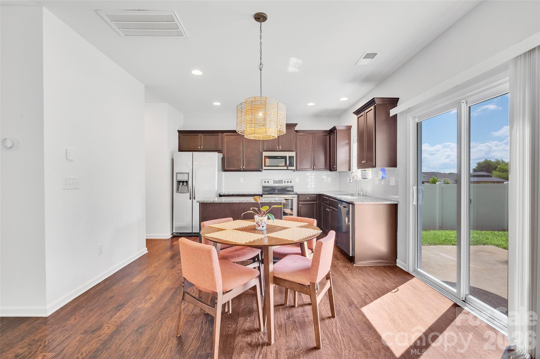 112 Kingsway Drive — Mooresville