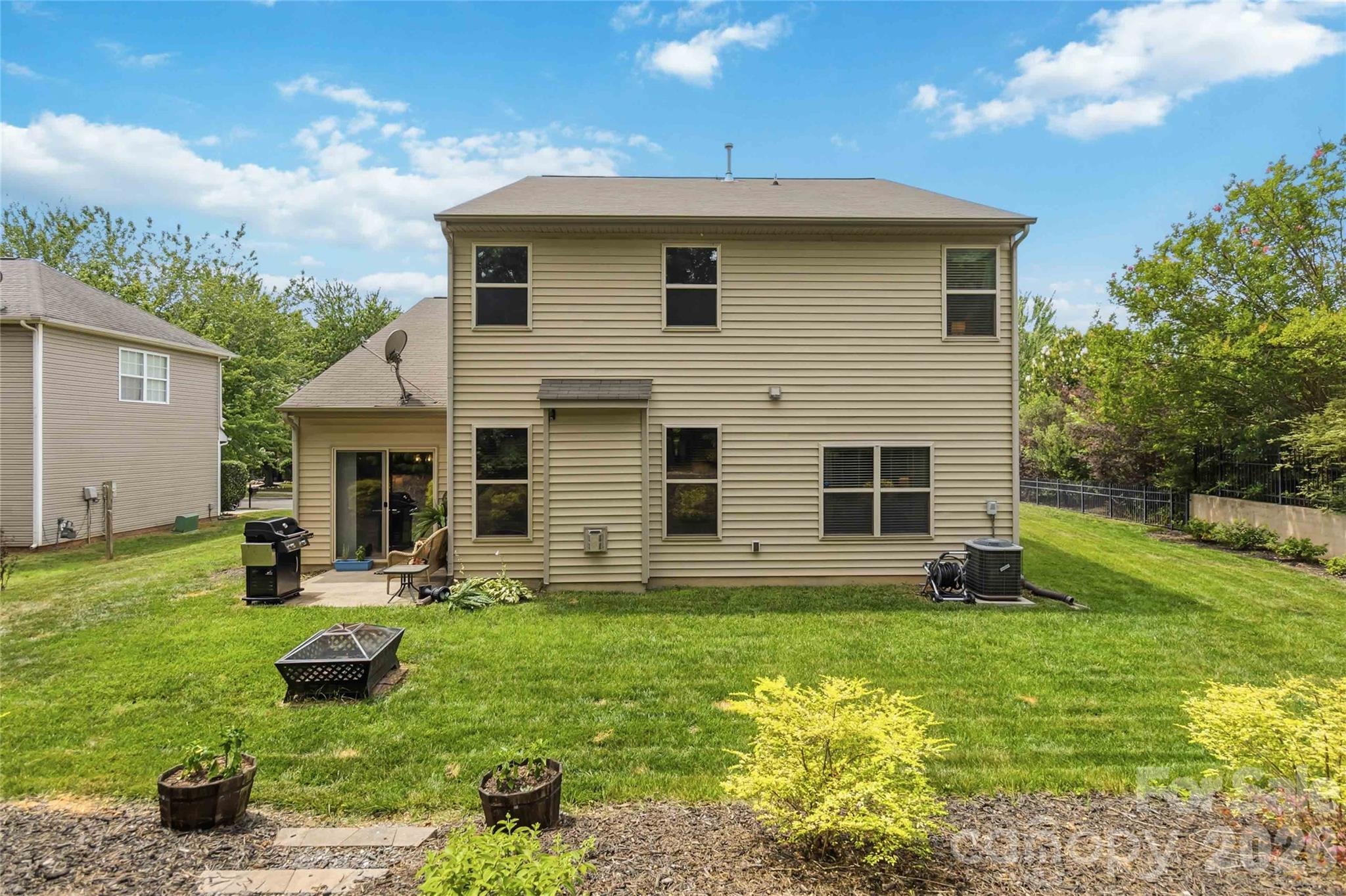 4007 Cloud View Lane — Indian Trail