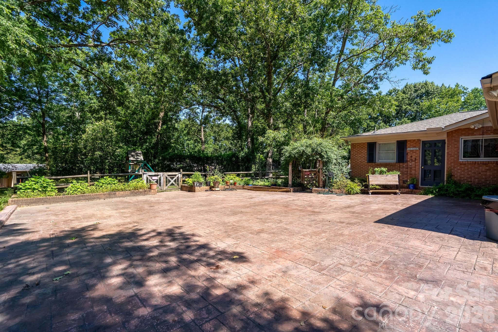 326 Richmond Road — Salisbury