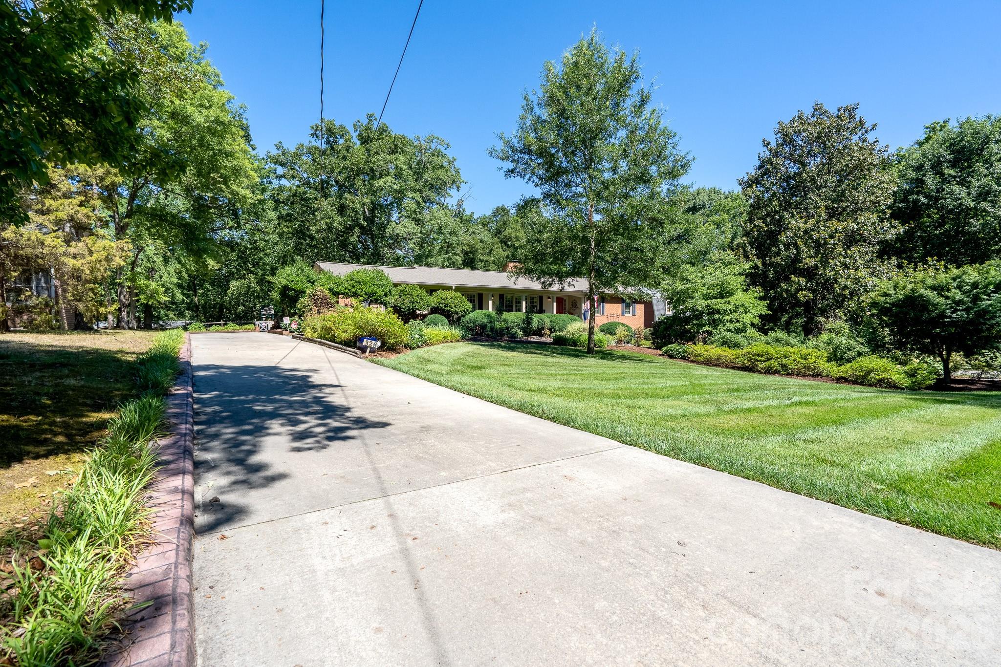 326 Richmond Road — Salisbury