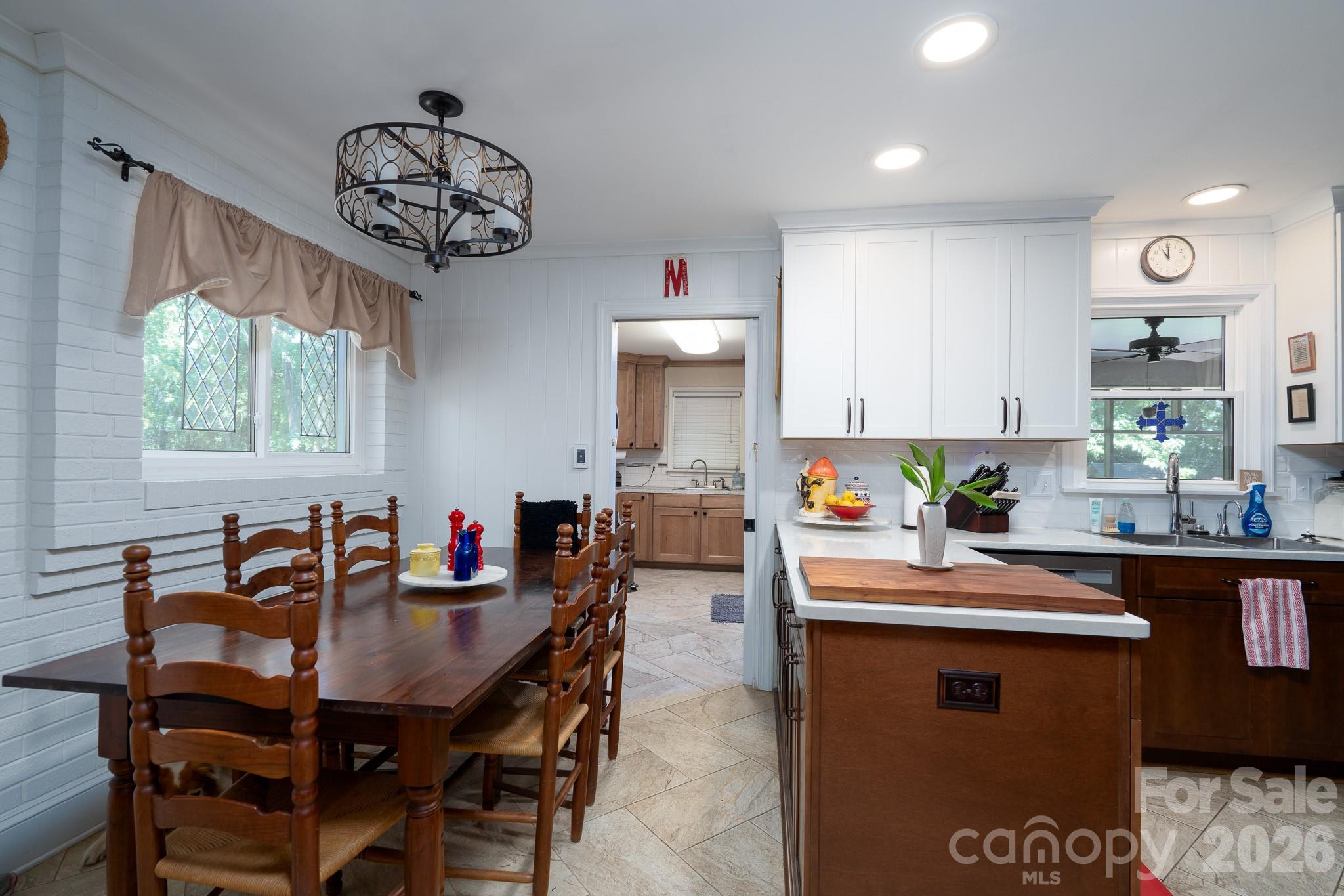326 Richmond Road — Salisbury