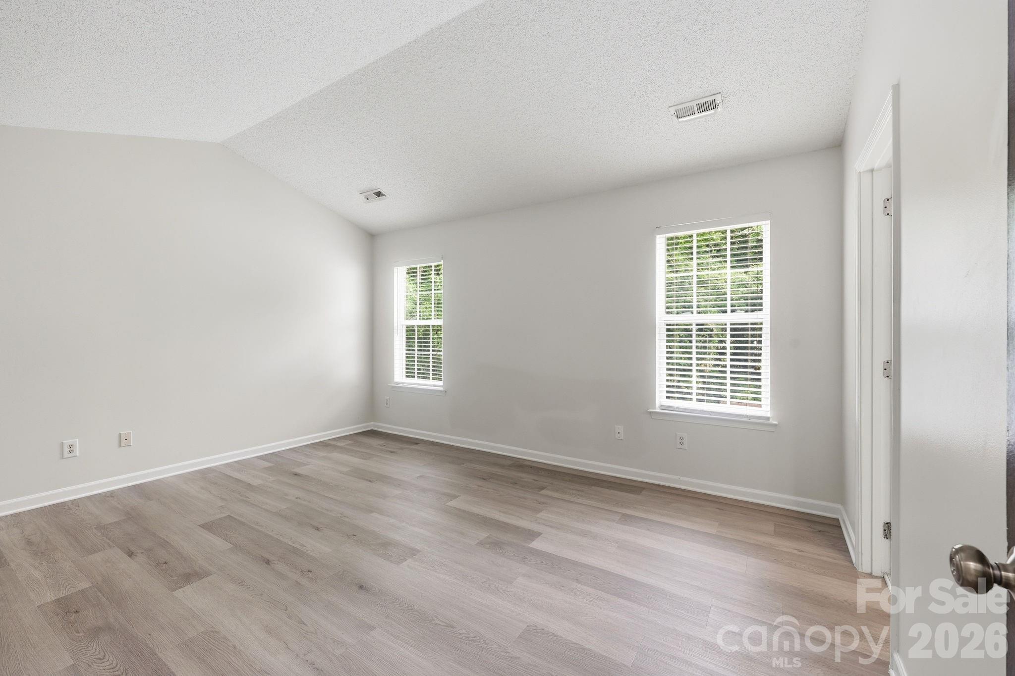 5423 Starflower Drive — Charlotte